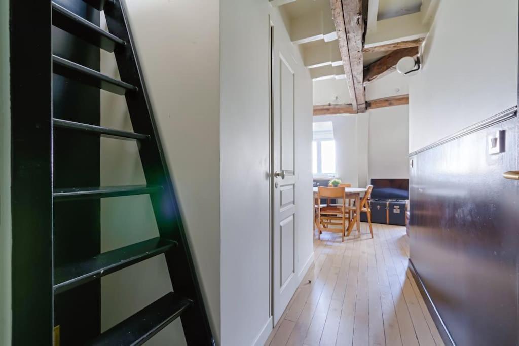 Mykeypers - Fantastic Designed Parisan Loft 2br/6p- Le Marais *