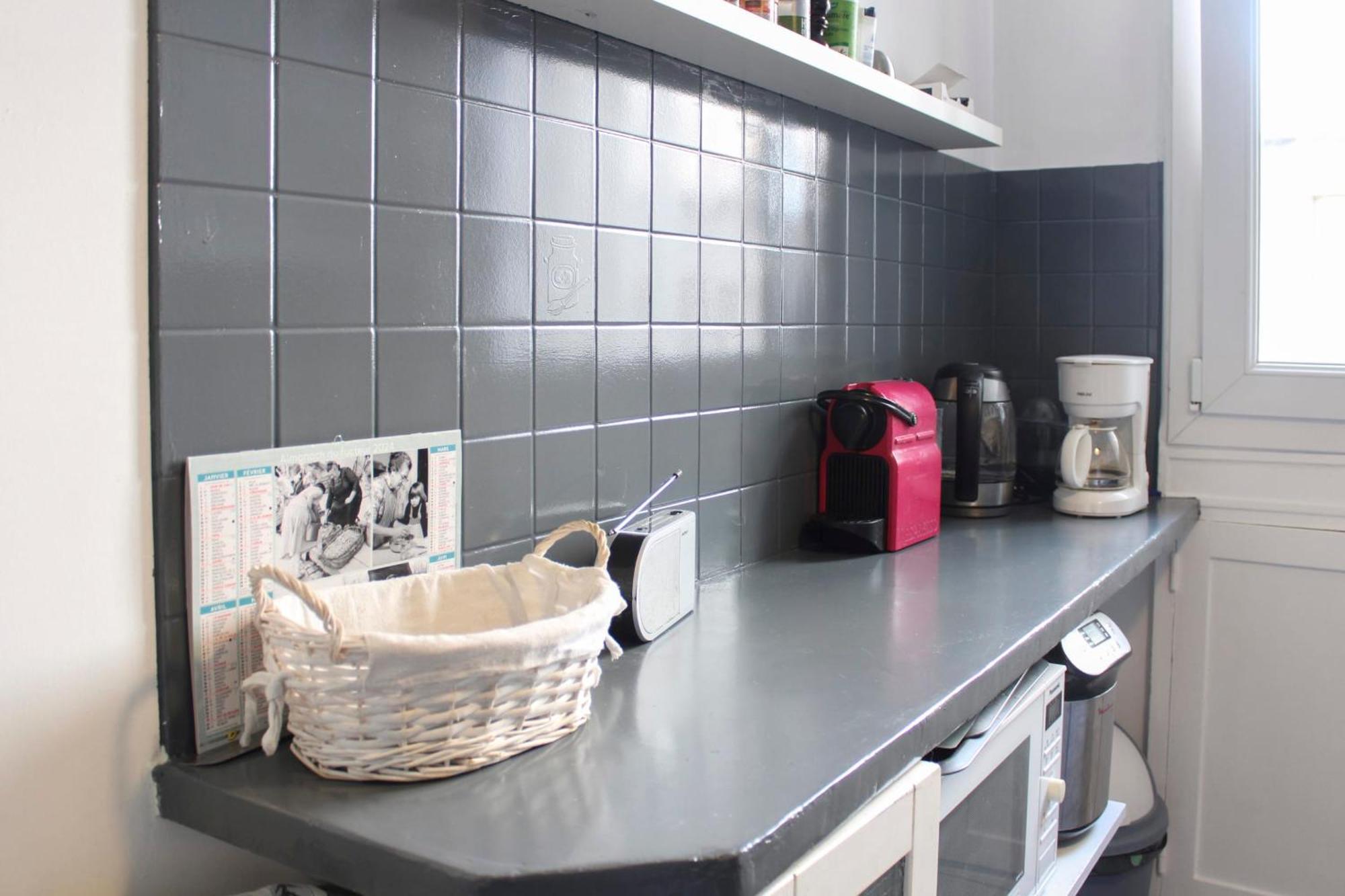 Spacious Family Nest Facing Square Des Epinette Appartamento