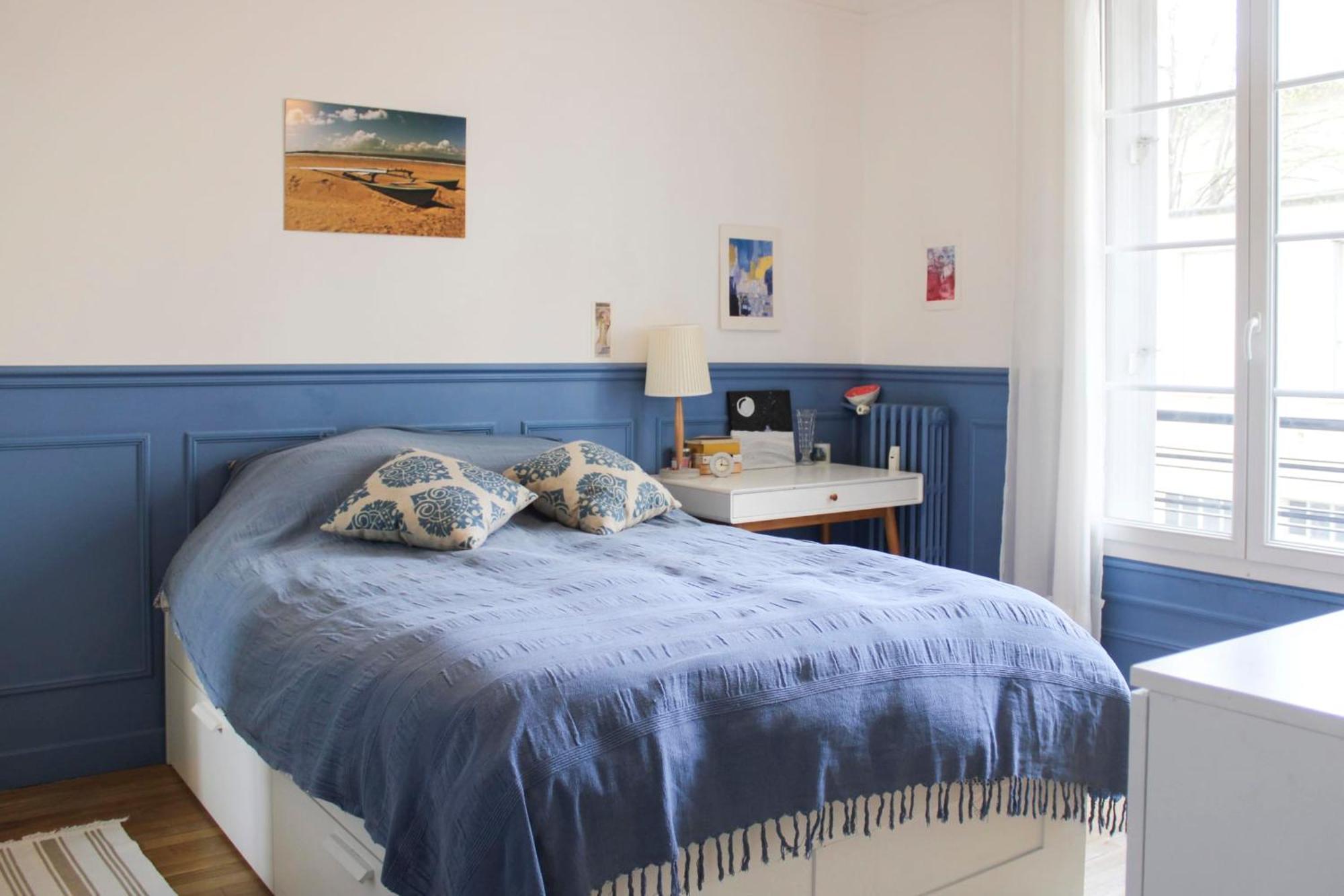 Appartamento Spacious Family Nest Facing Square Des Epinette Parigi