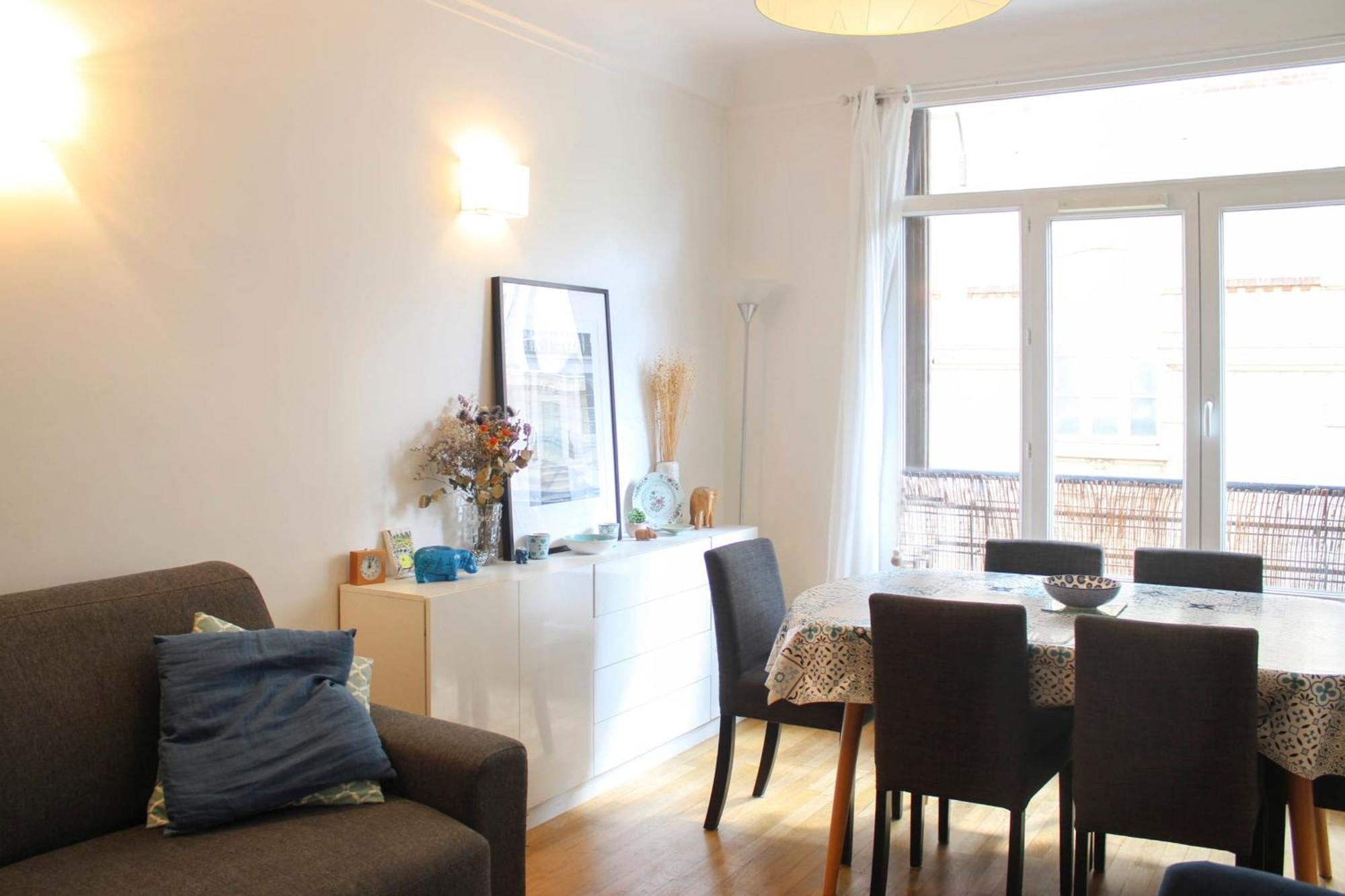 Appartamento Spacious Family Nest Facing Square Des Epinette