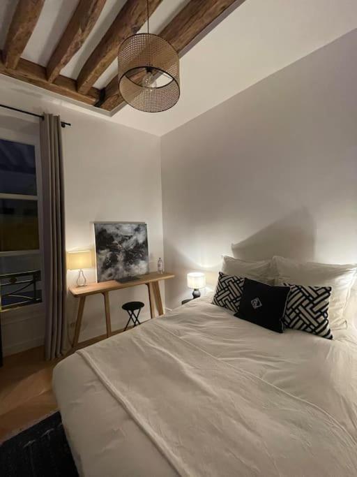 Appartamento Au Coeur Du Marais