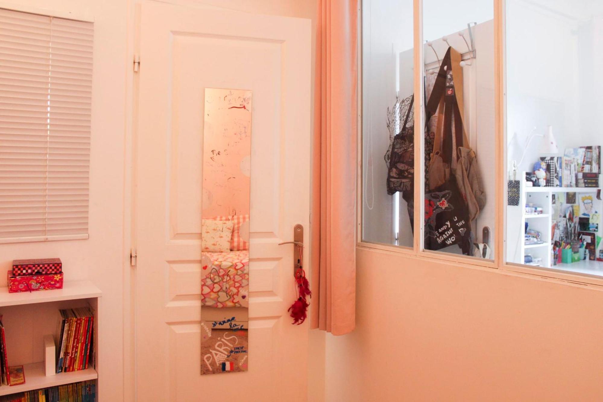 Appartamento Spacious Family Nest Facing Square Des Epinette *
