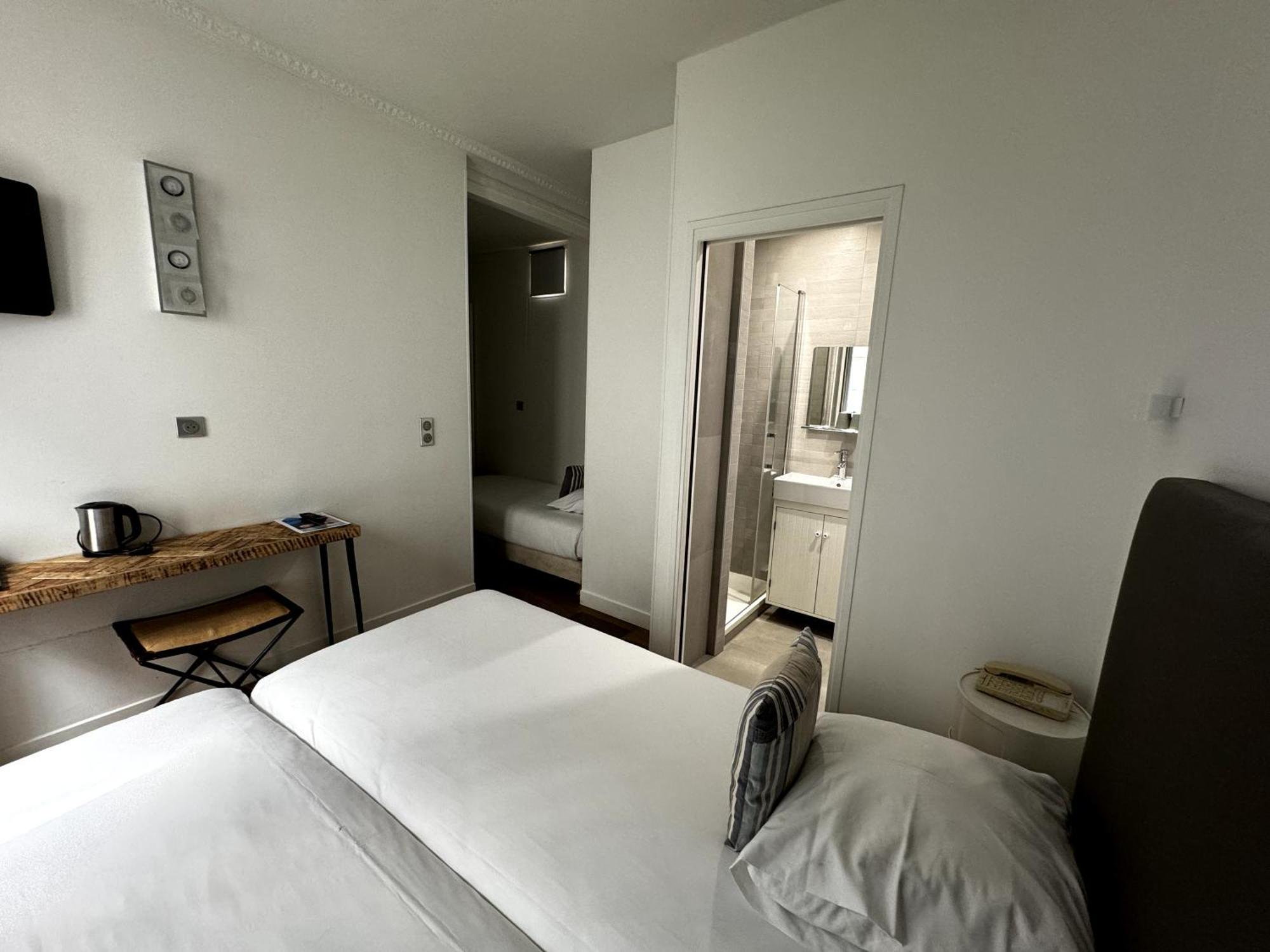 L'amiral Hotel