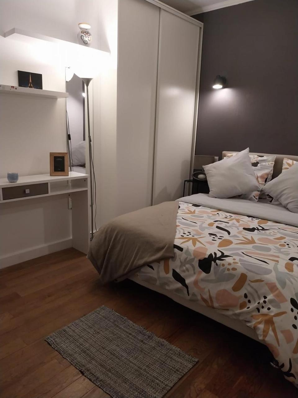 Cosy Dans Le Marais Appartamento *
