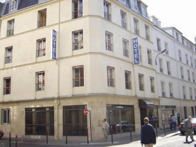 Le Mediterraneen Parigi