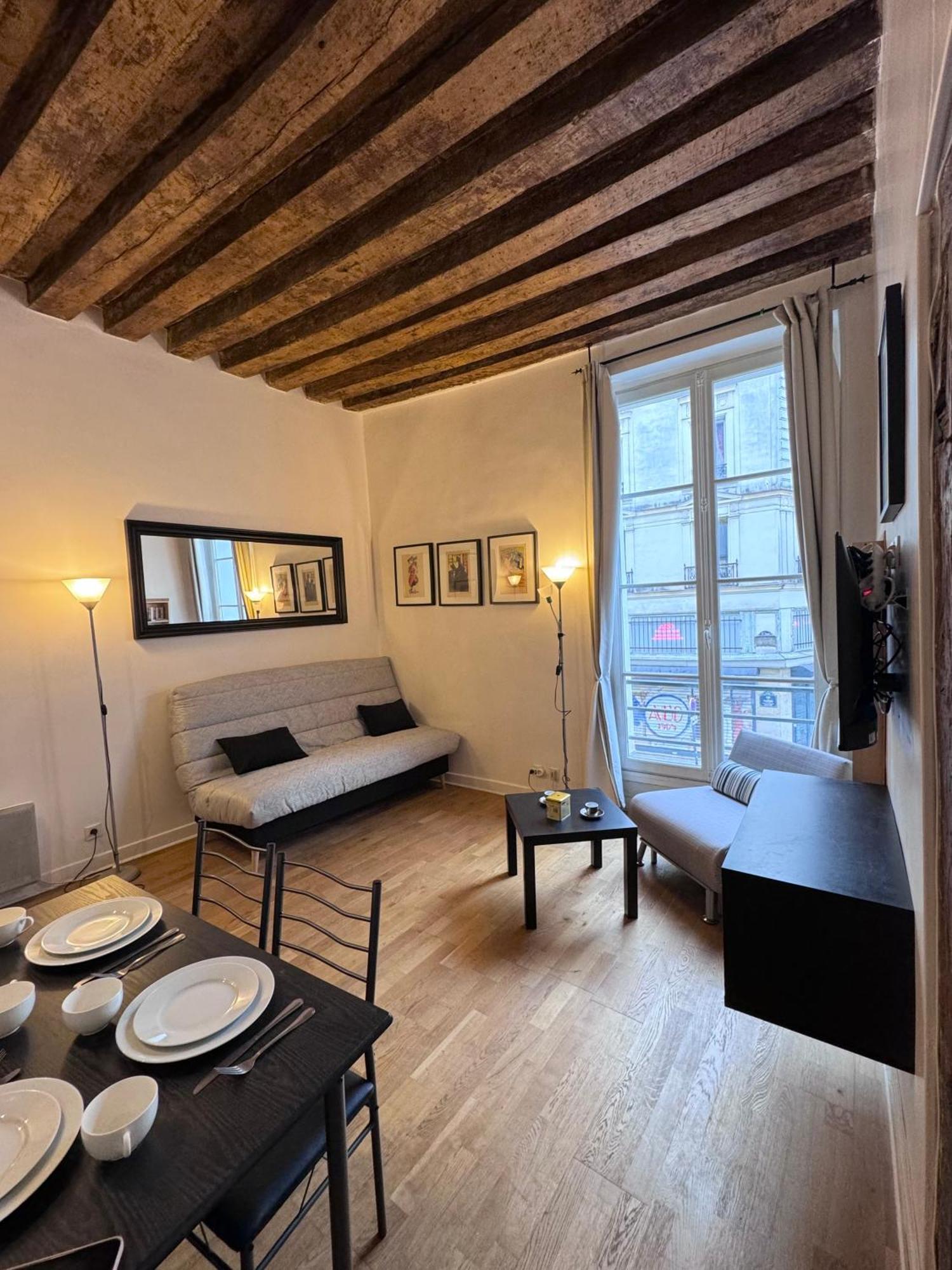 Appartamento Typique Parisien Au Coeur Du Marais Parigi