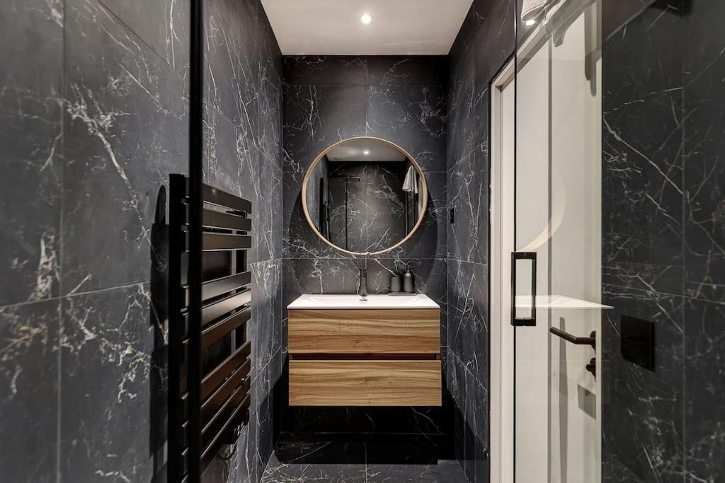 Appartamento Sublime Champs Elysees 8guests 3bdr Parigi