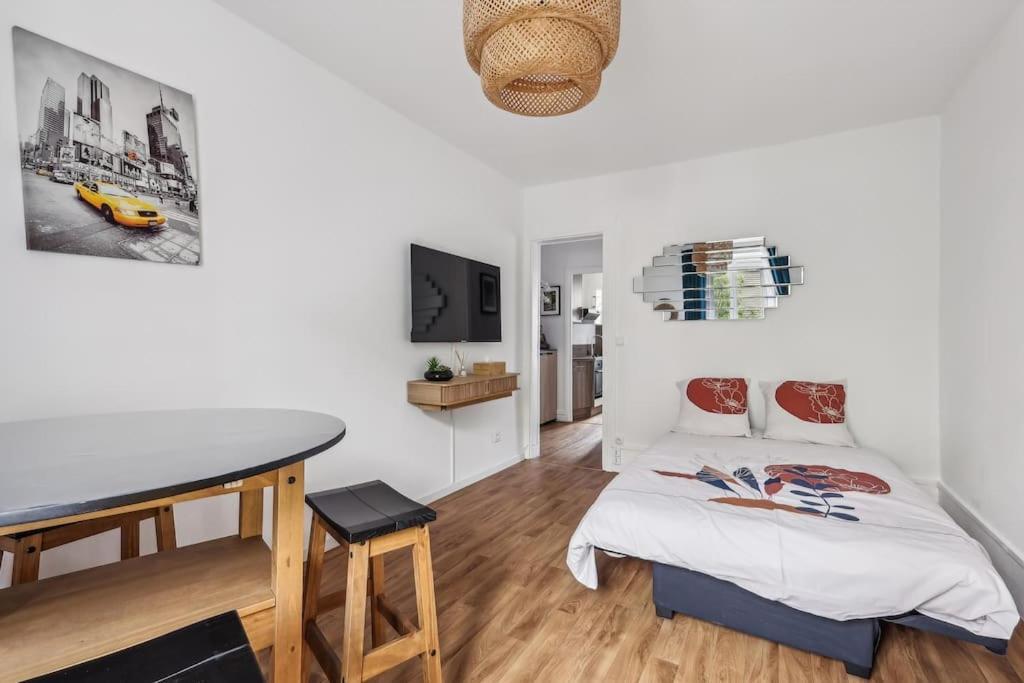 Elegant 1br In Front Of Montparnasse - Metro 2min - 50