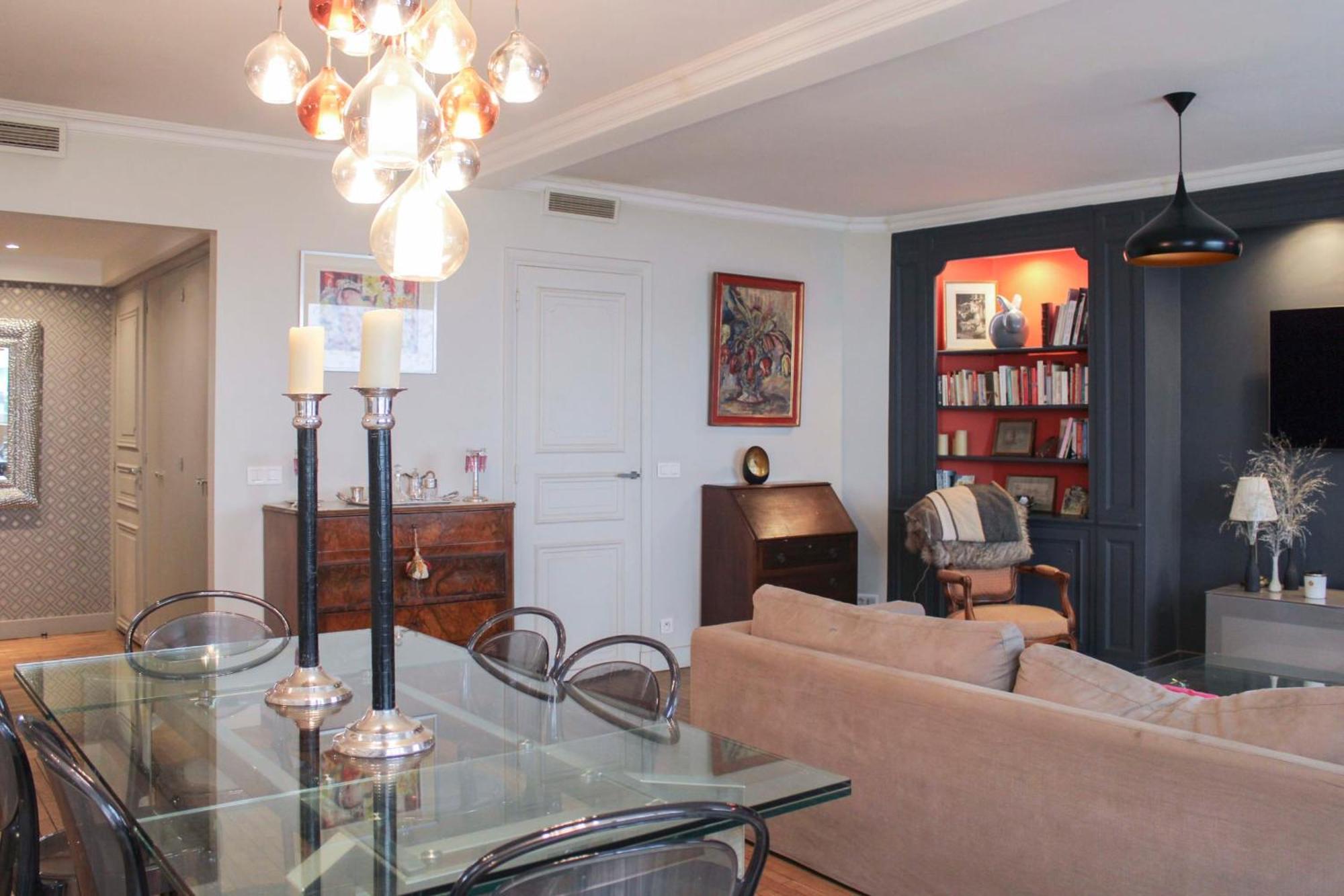 Apartment Bright 2 Steps From The Eiffel Tower Paris