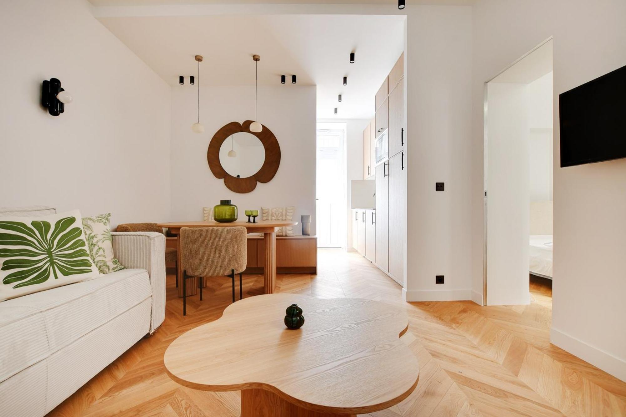 Apartment Belleville Republique