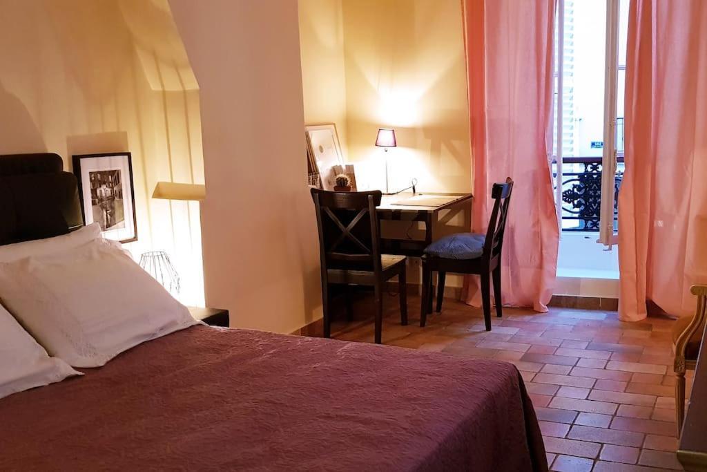 Appartamento Dans Le Marais 3