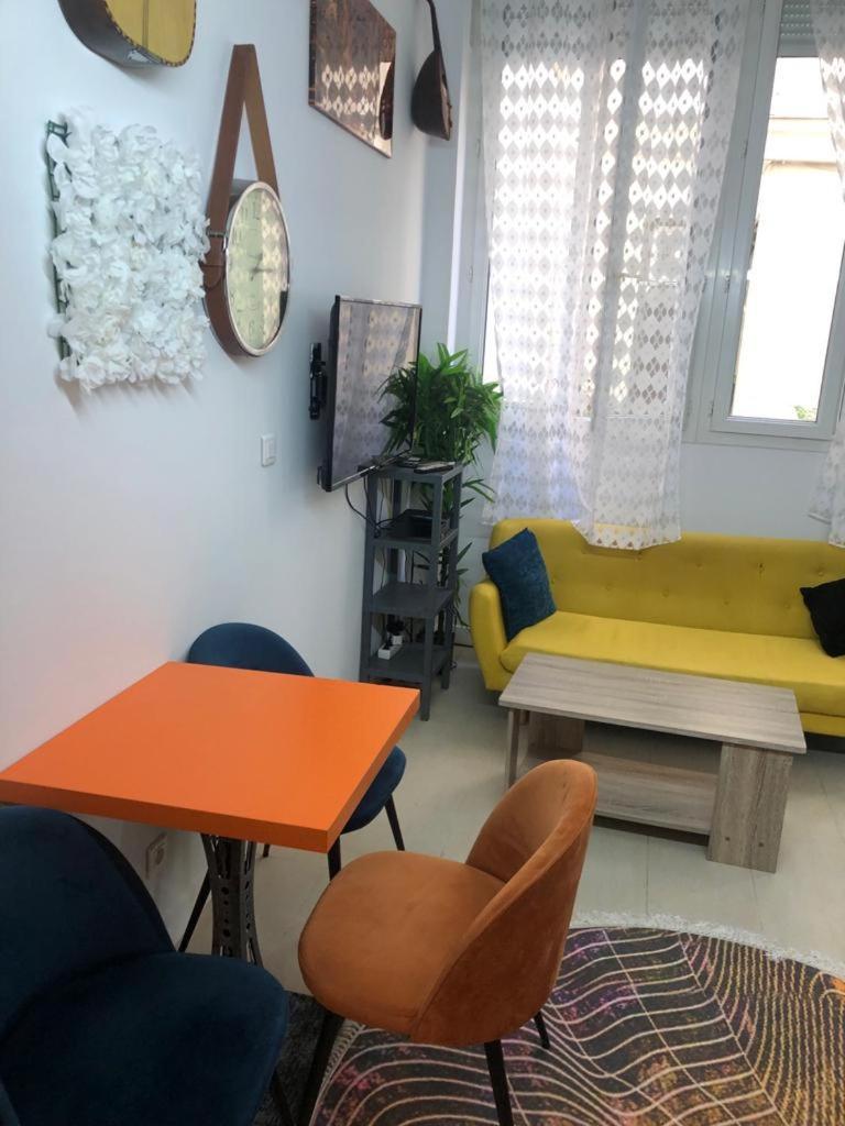 Apartment Studyo Cosy 400 Metre Sacre Ceour Paris