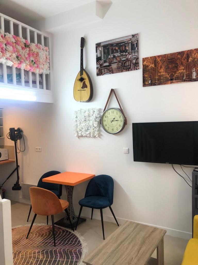 Studyo Cosy 400 Metre Sacre Ceour Paris