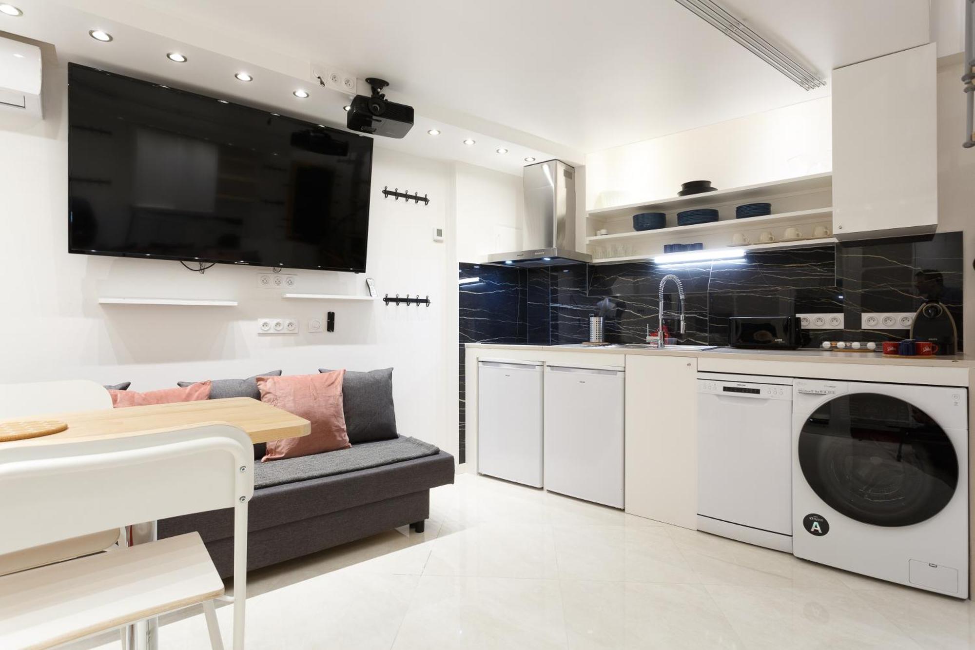 Petits Champs Bed & Breakfast