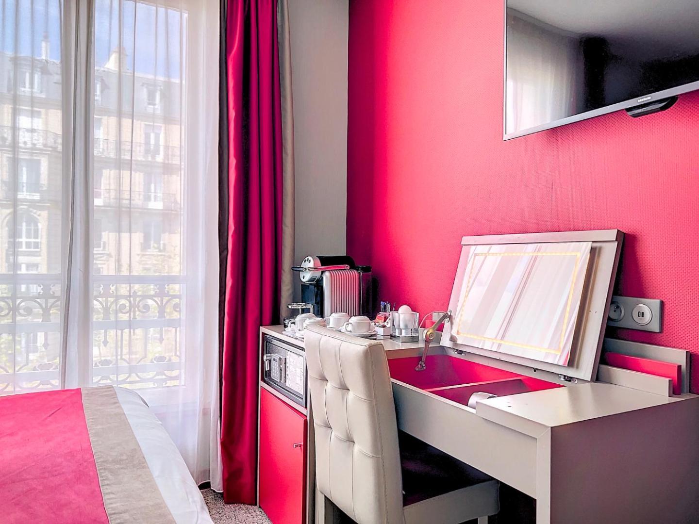 Western Nouvel Orléans Montparnasse Hotel Parigi