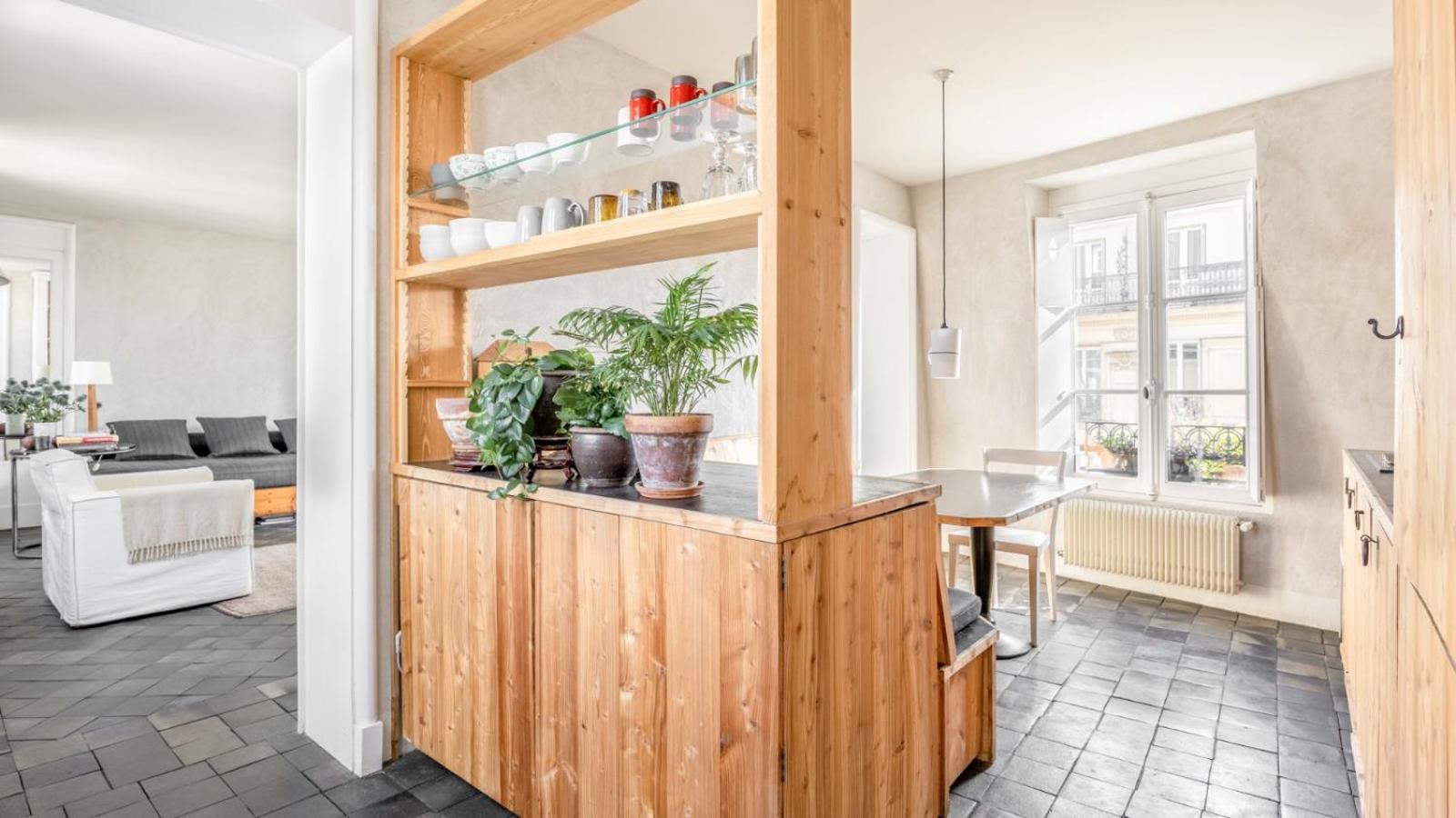 Appartamento Famous Parisian Designer's Pied-a-terre In Le Marais Parigi
