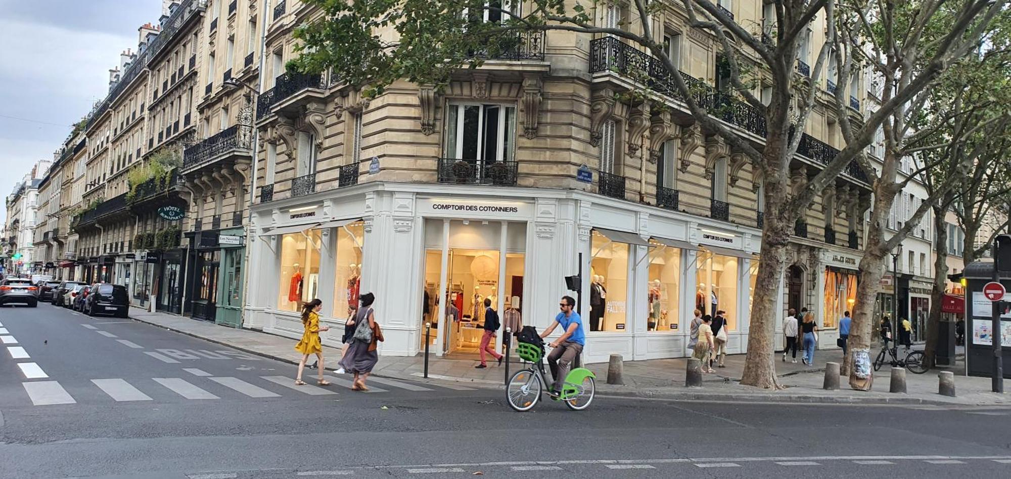 Center 6eme ,gare Montparnasse 1 Minute,5 Minute Eiffel Tour And Louvre Meusm