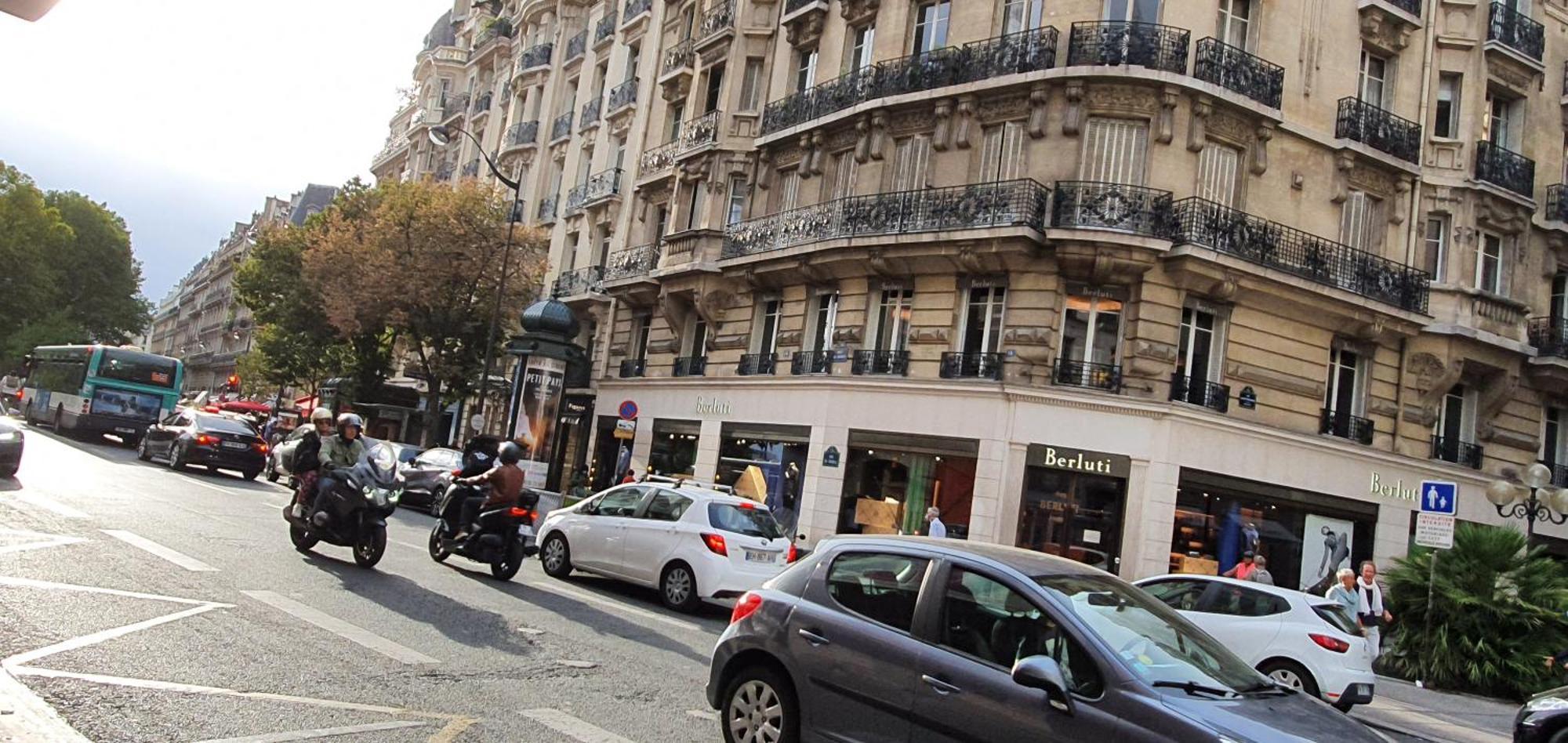 Center 6eme ,gare Montparnasse 1 Minute,5 Minute Eiffel Tour And Louvre Meusm