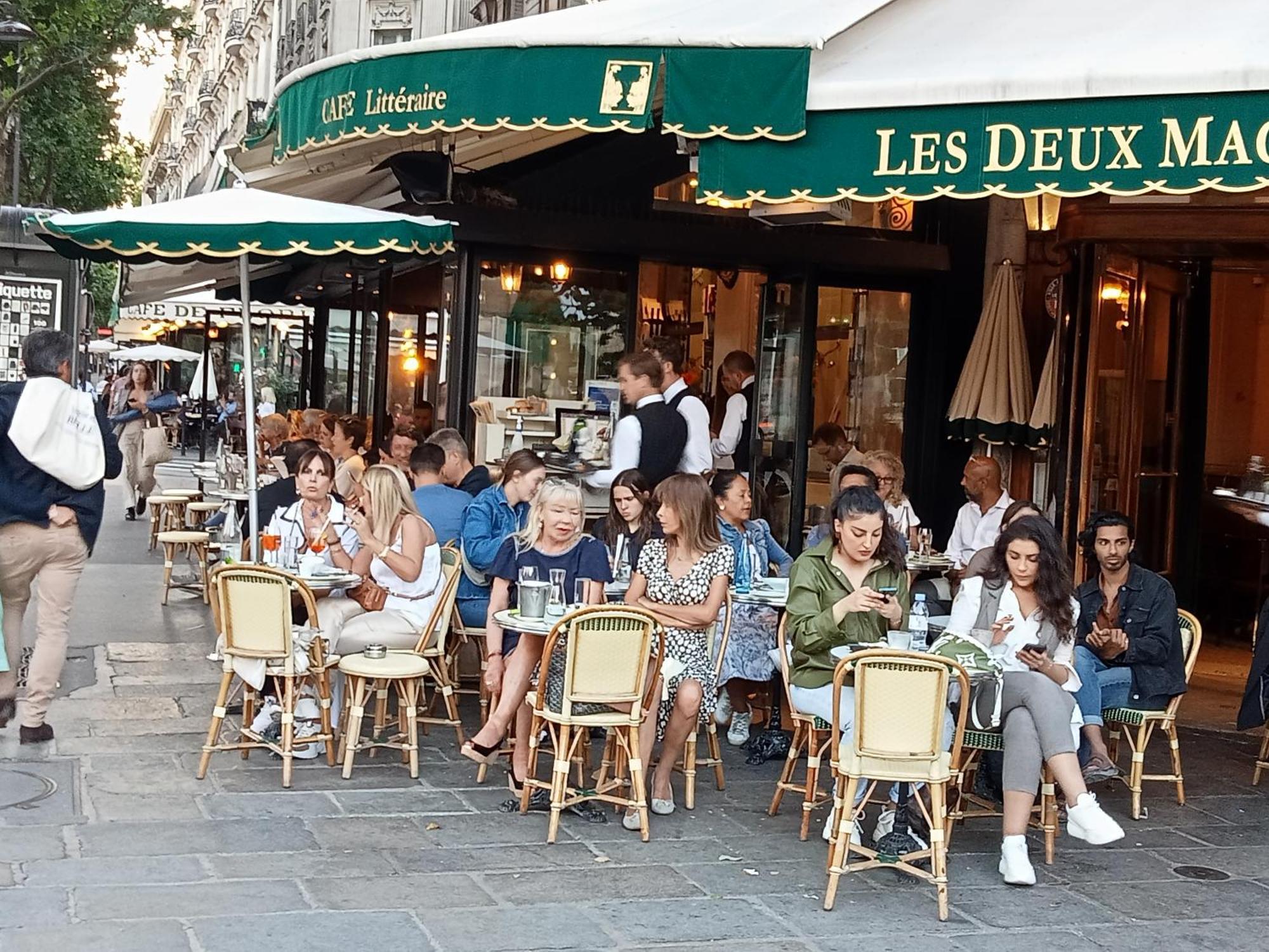 Center 6eme ,gare Montparnasse 1 Minute,5 Minute Eiffel Tour And Louvre Meusm Appartamento