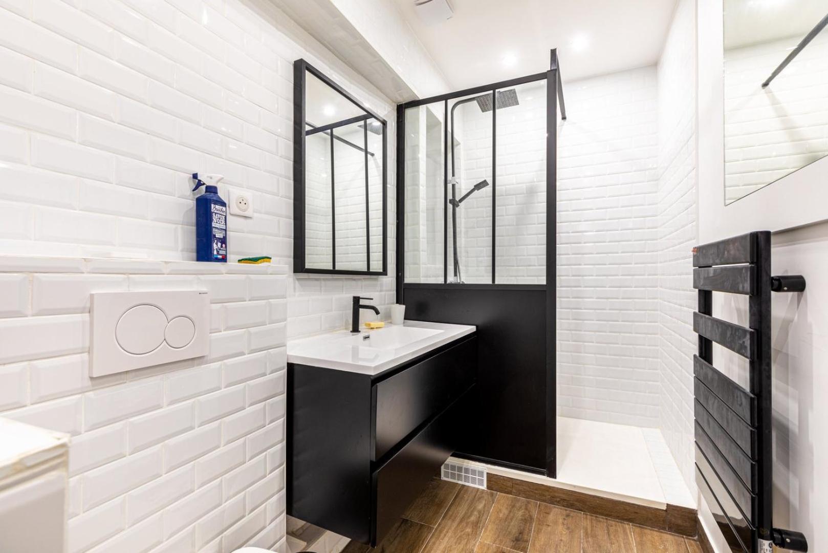 Guestready - Retiro Moderno Perto Da Torre Eiffel Appartamento