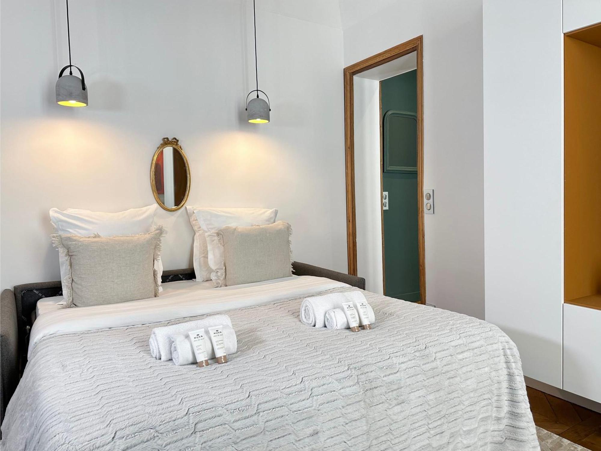 Opera District Retreat Apartment