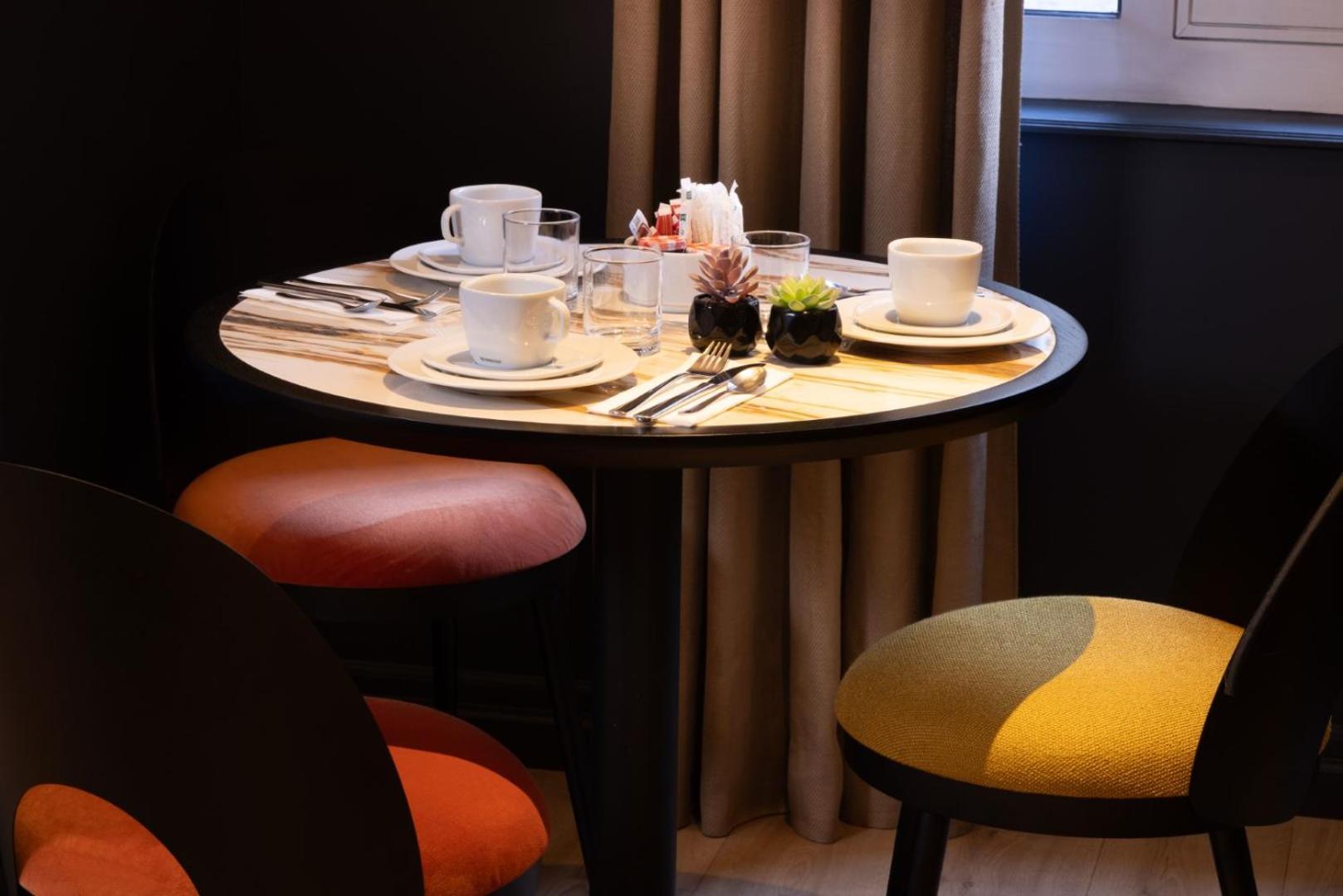 Hotel Brunel Parigi