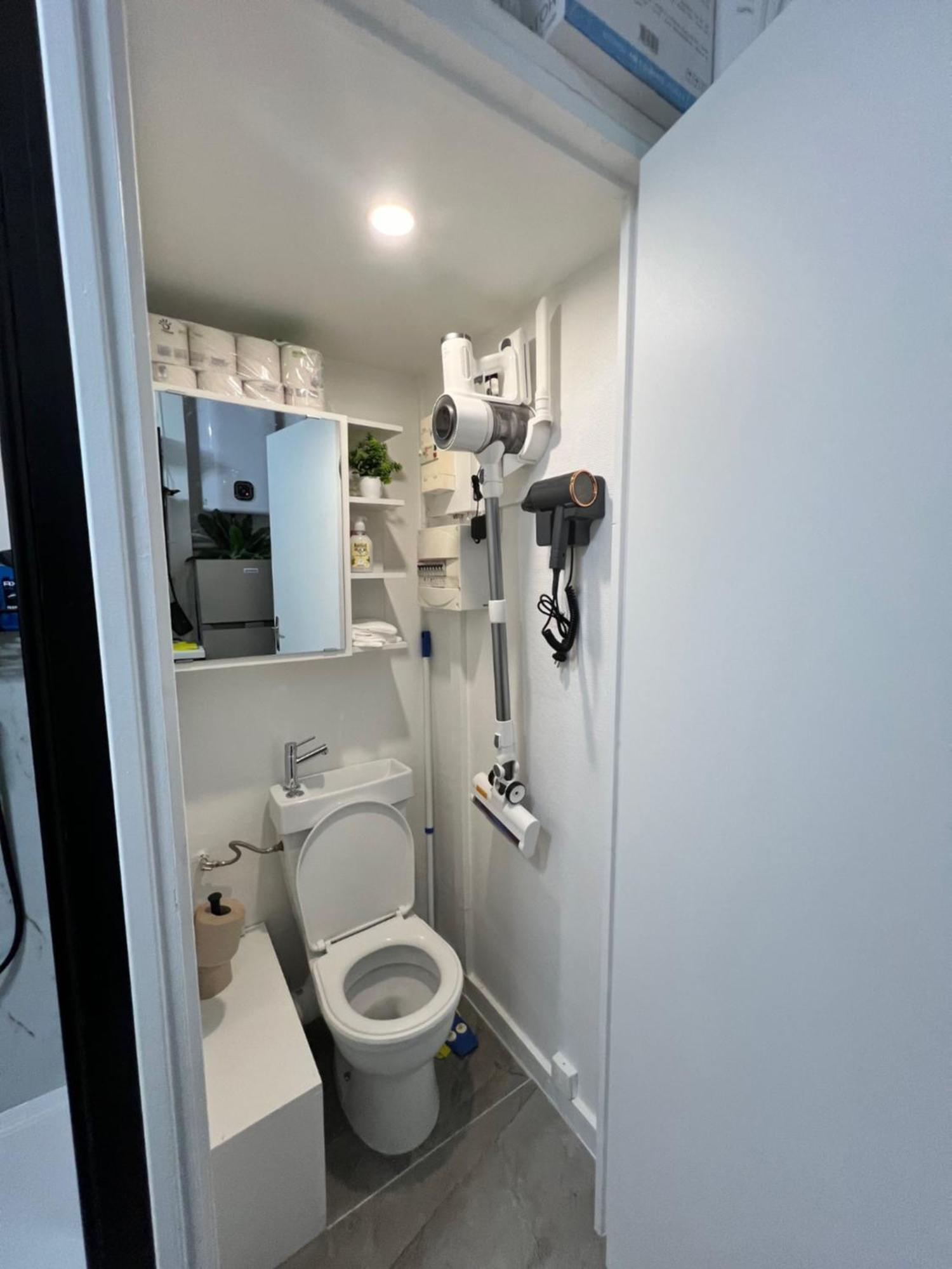 Appartamento Bastille Bercy Gare De Lyon Climatisee 9m2 Ideal 1 Pers ,max 2 Pers *