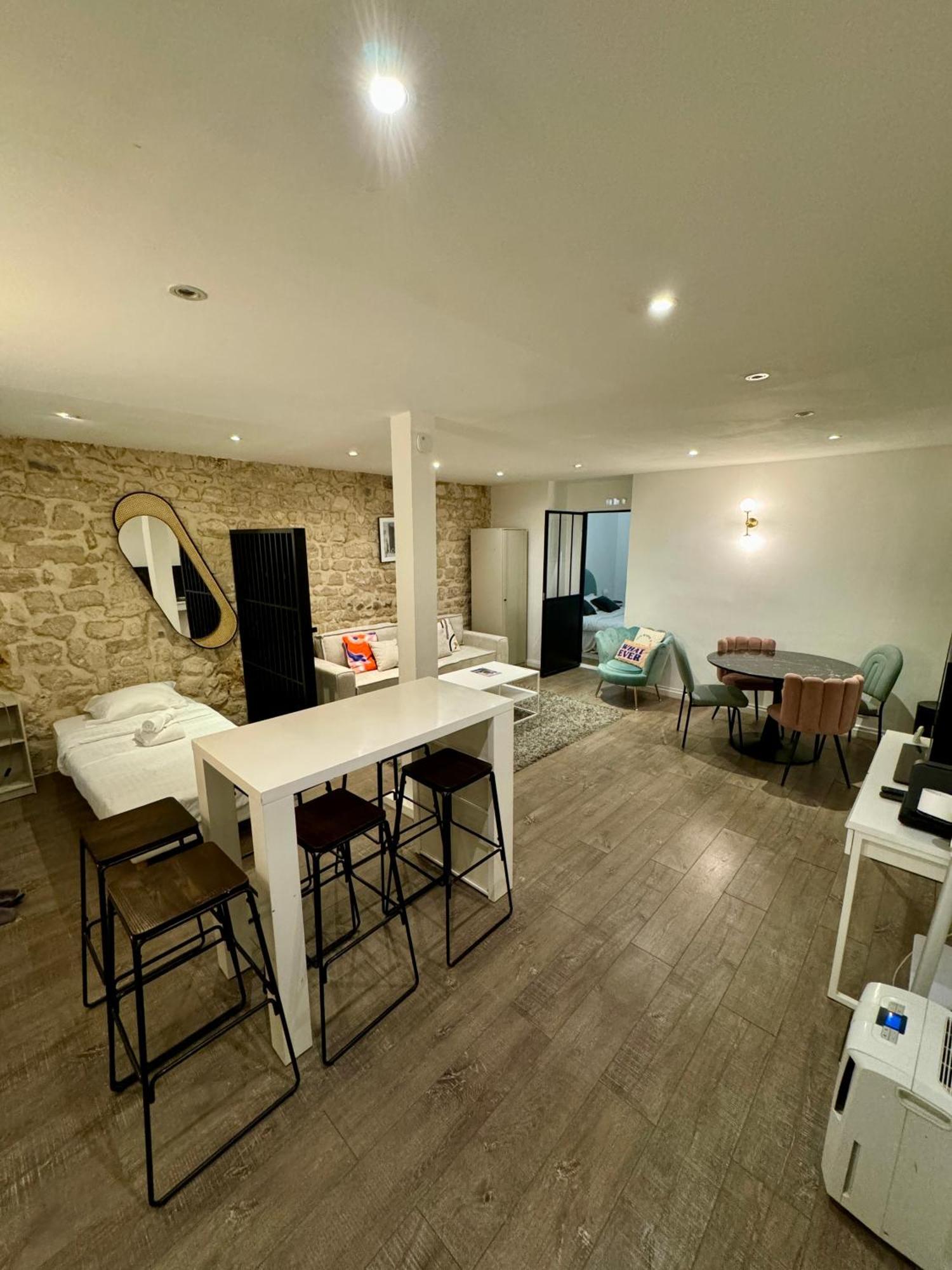 Apartment Temple Apartments Paris Paris