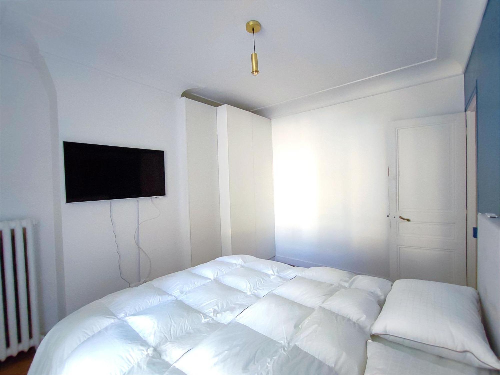 Rue Eugene Delacroix - 16 Appartamento