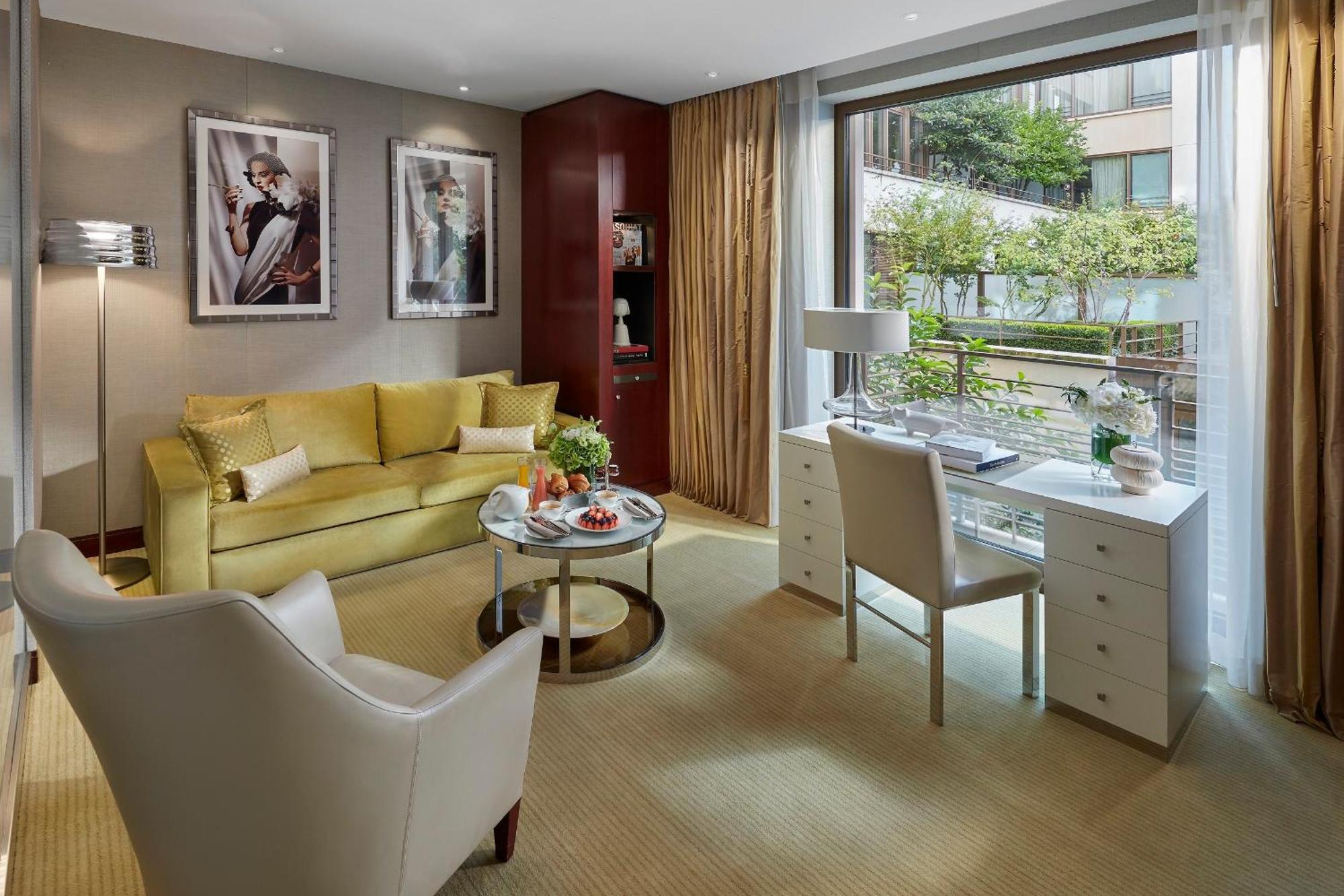 Mandarin Oriental,