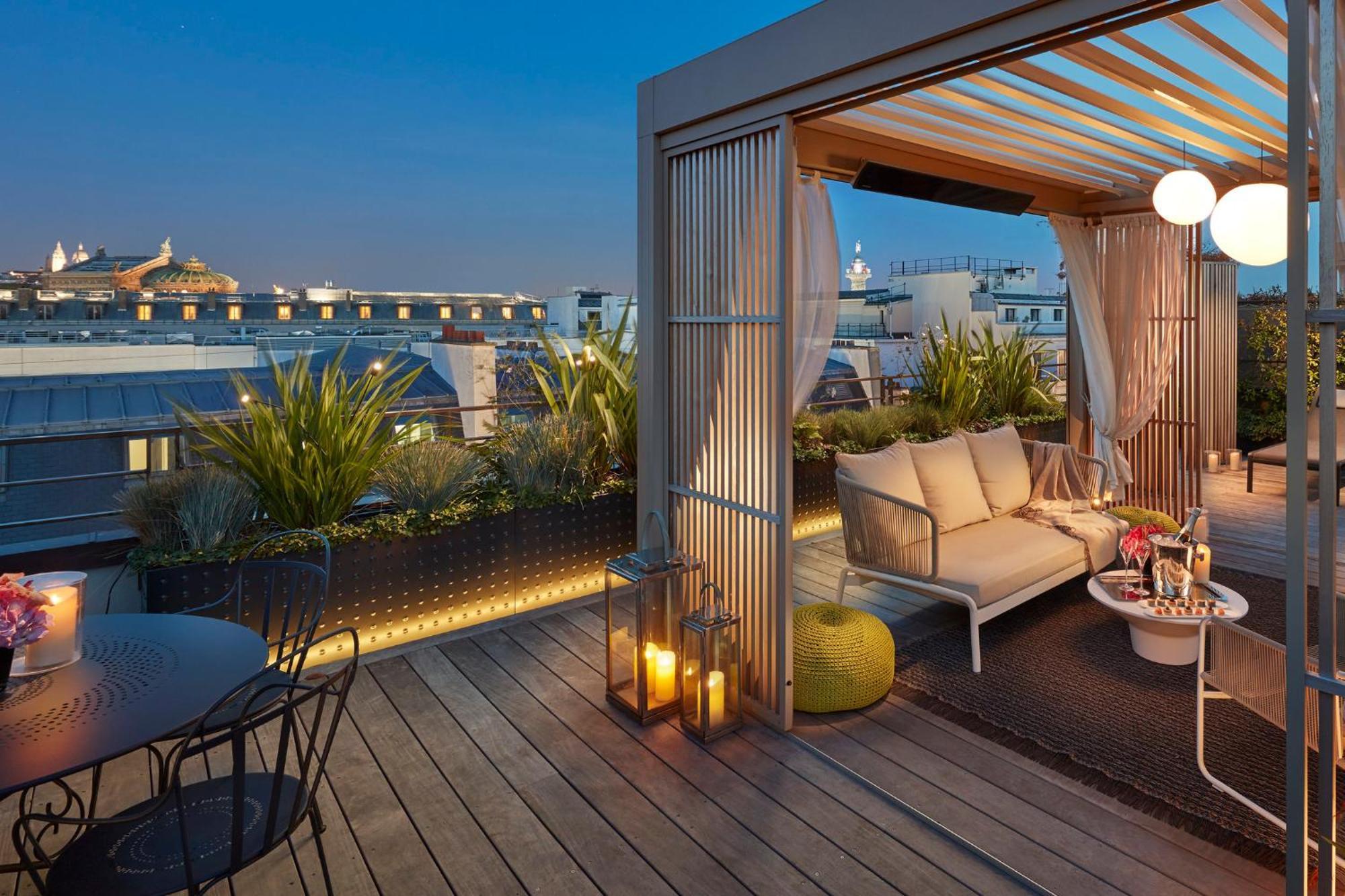 Mandarin Oriental, Hotel
