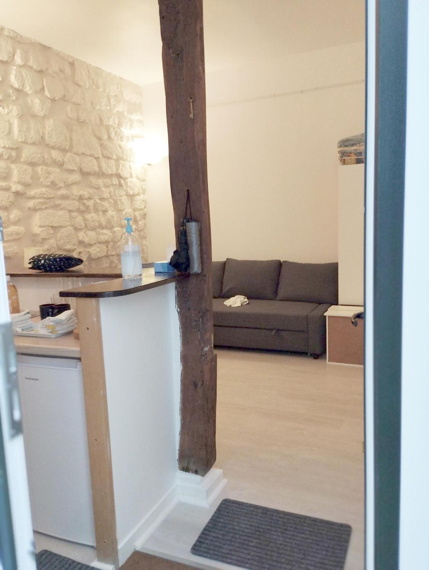 17m2 St Germain Des Pres Apartment