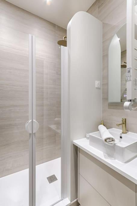 Luxury 1br Montmartre Condorcet Appartamento *