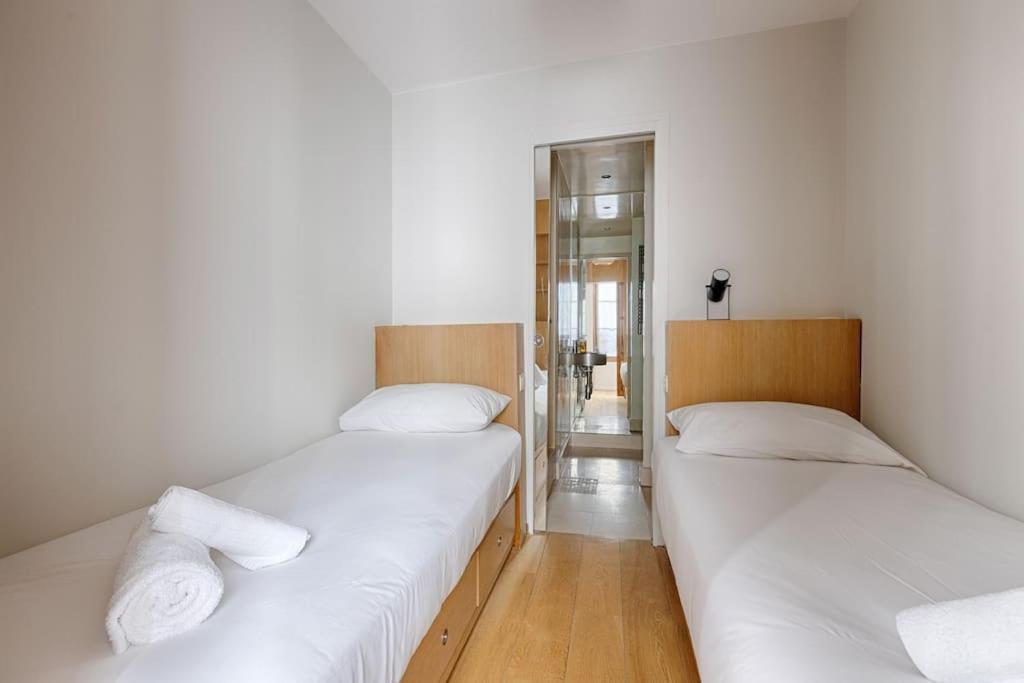 Apartment Luxury Saint Honore Champs Elysees