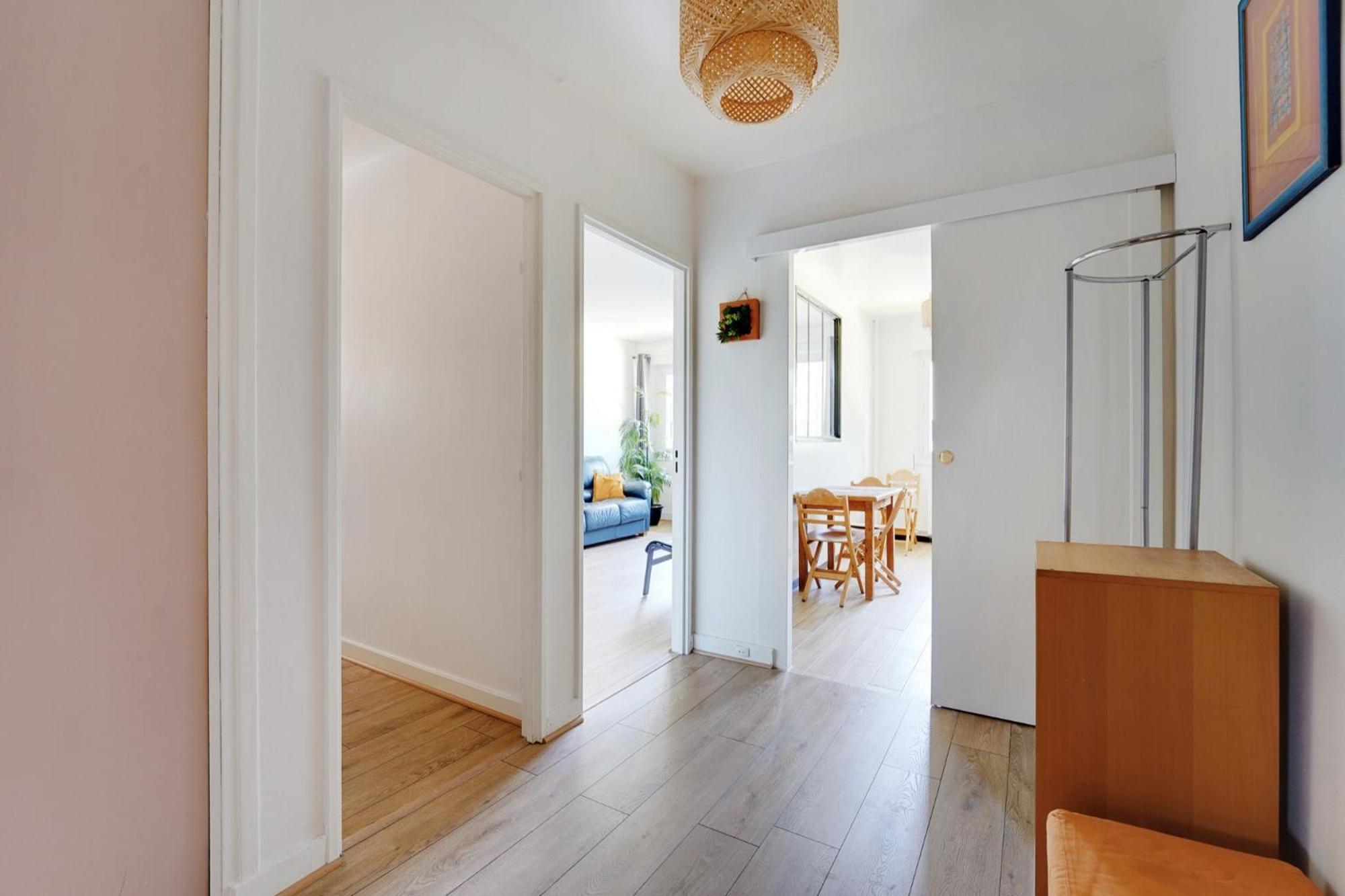 Appartamento Familial Spacieux 2ch Avec Parking Prive Sup Parigi