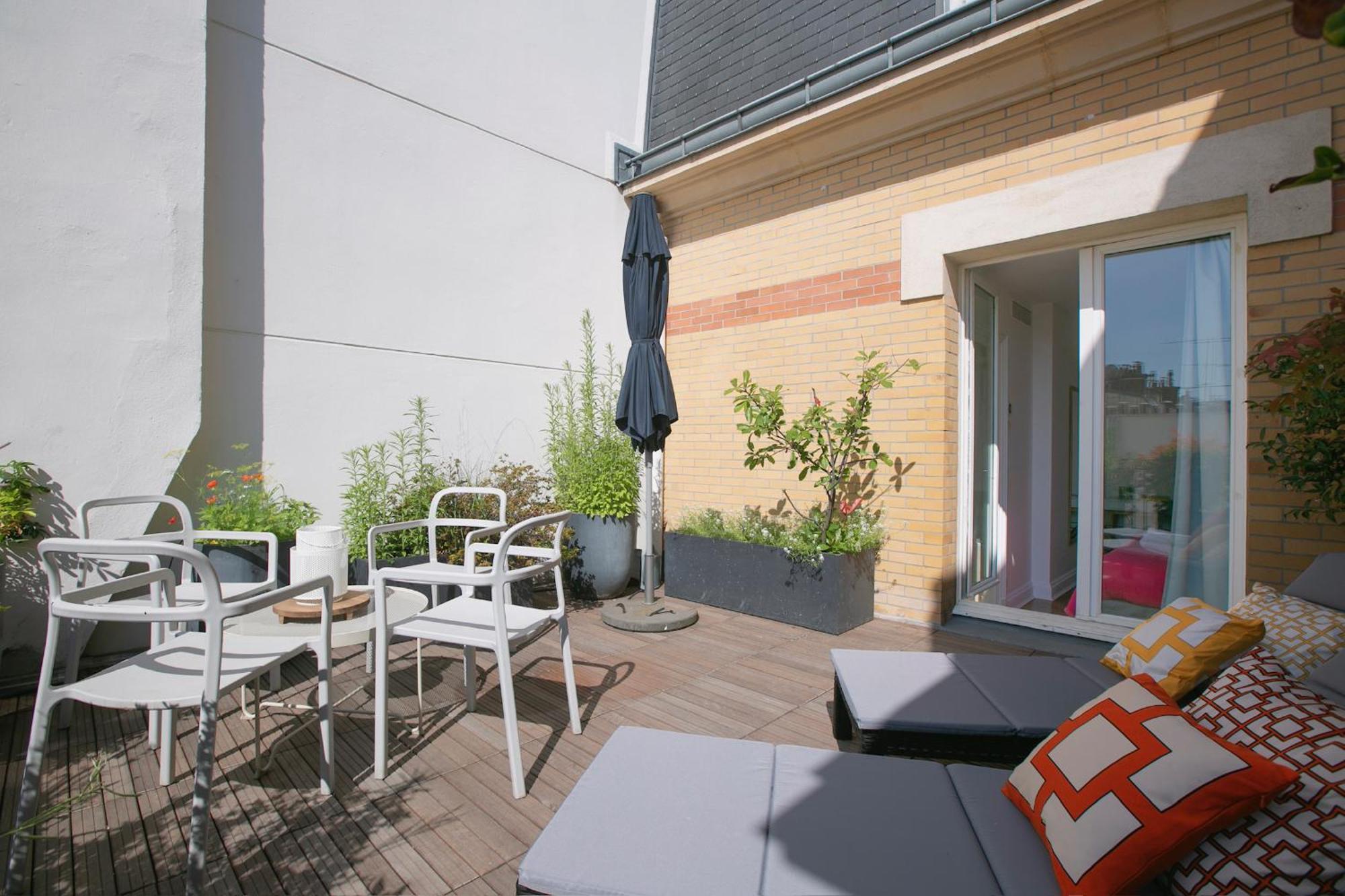 Appartamento Magnificient 2 Bedrooms With Terrace Next To Champs-elysees - Pc62b *