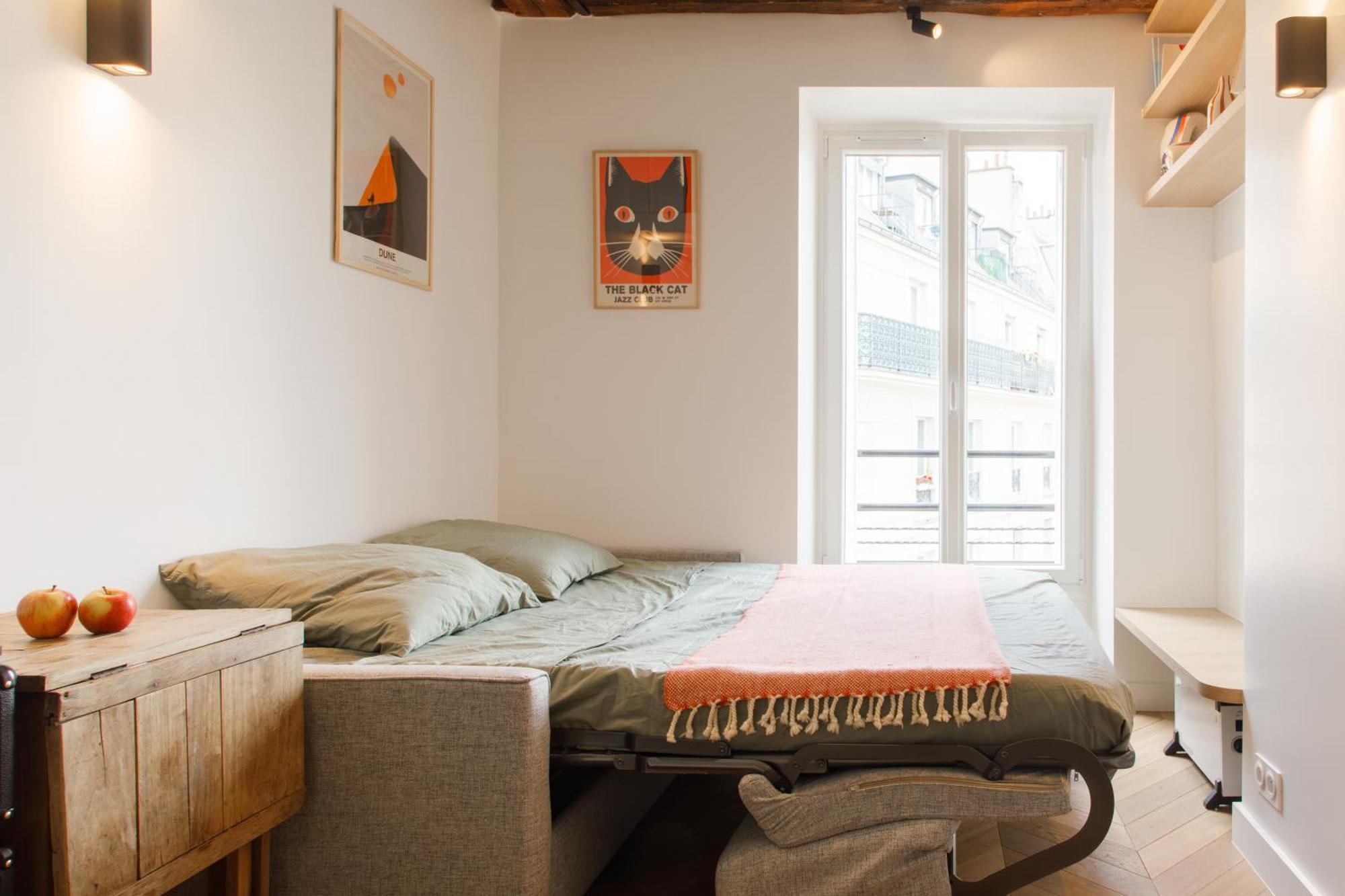 Apartment Pleasant 1bd Duplex For 4 Batignolles