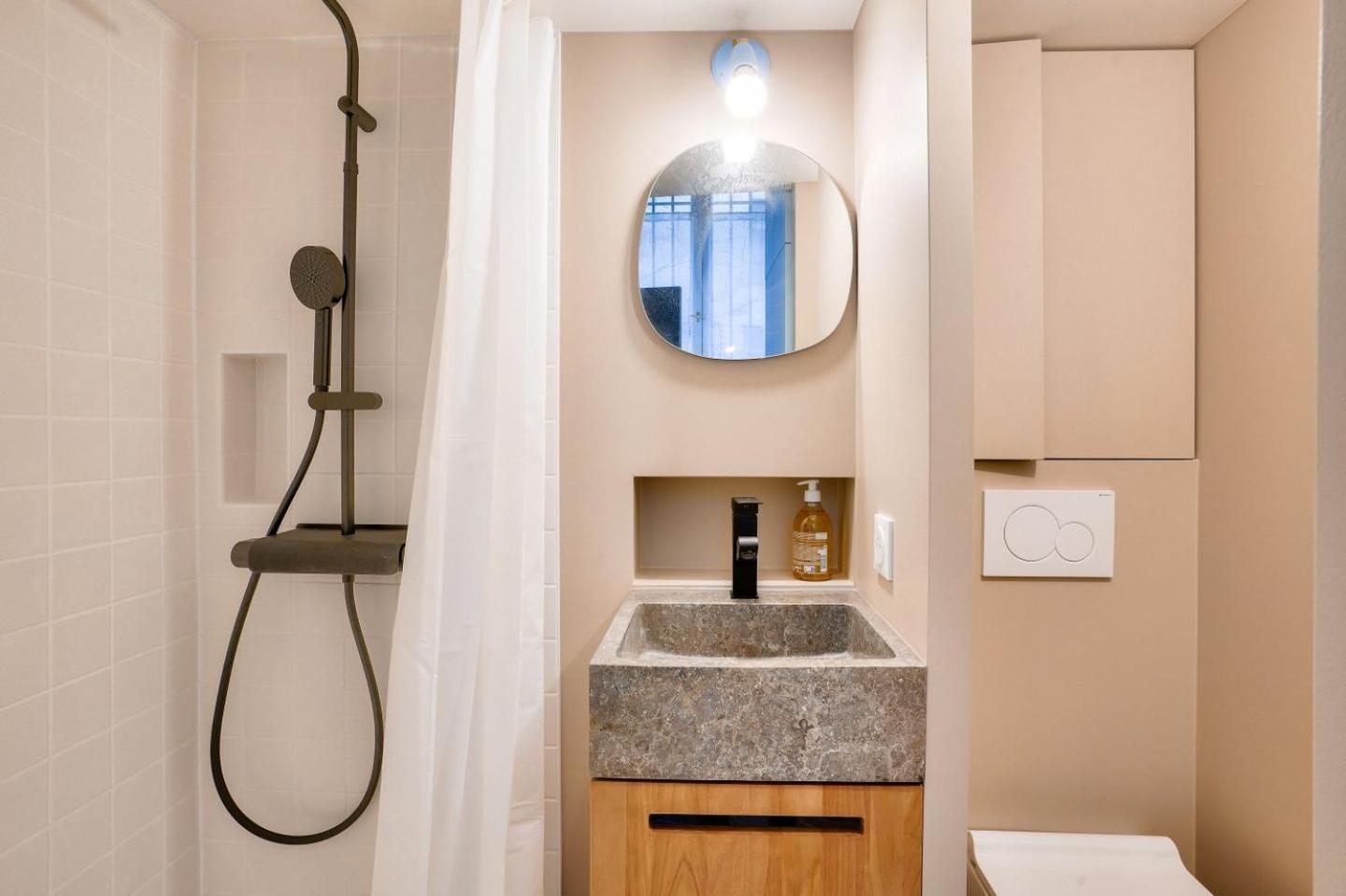 Studette Renovee Au Coeur Du Marais Appartamento *
