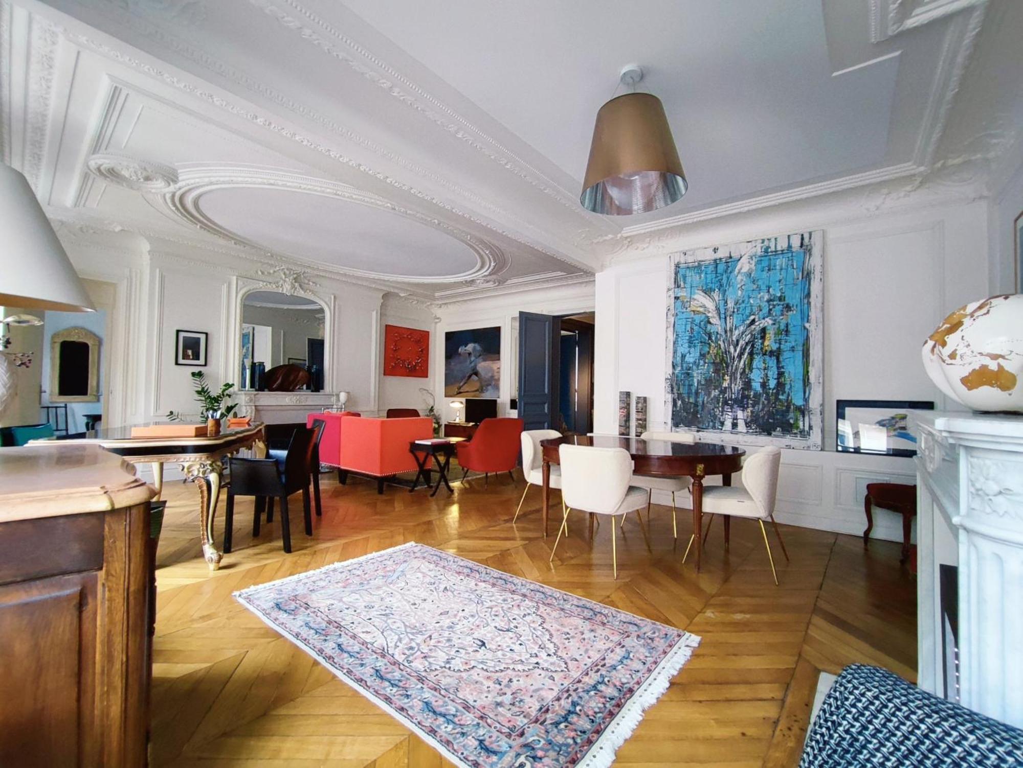 Rue De Berri - 8 Apartment