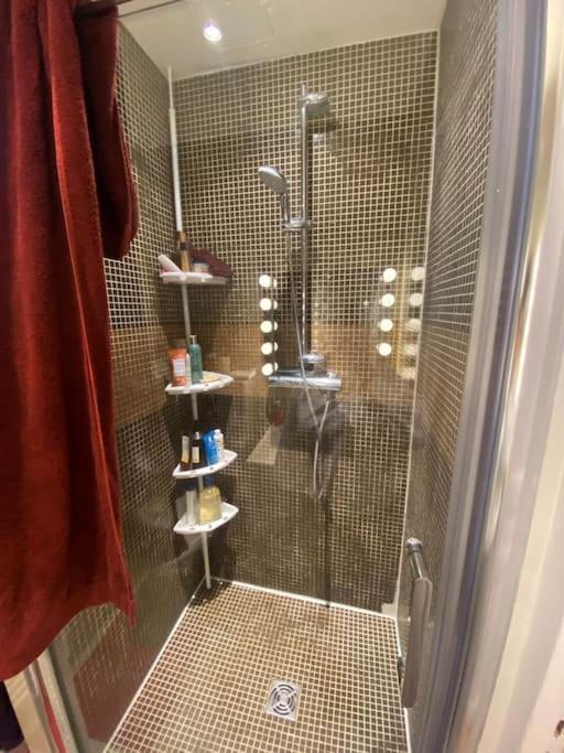 Renovated 16th Flat Appartamento Parigi