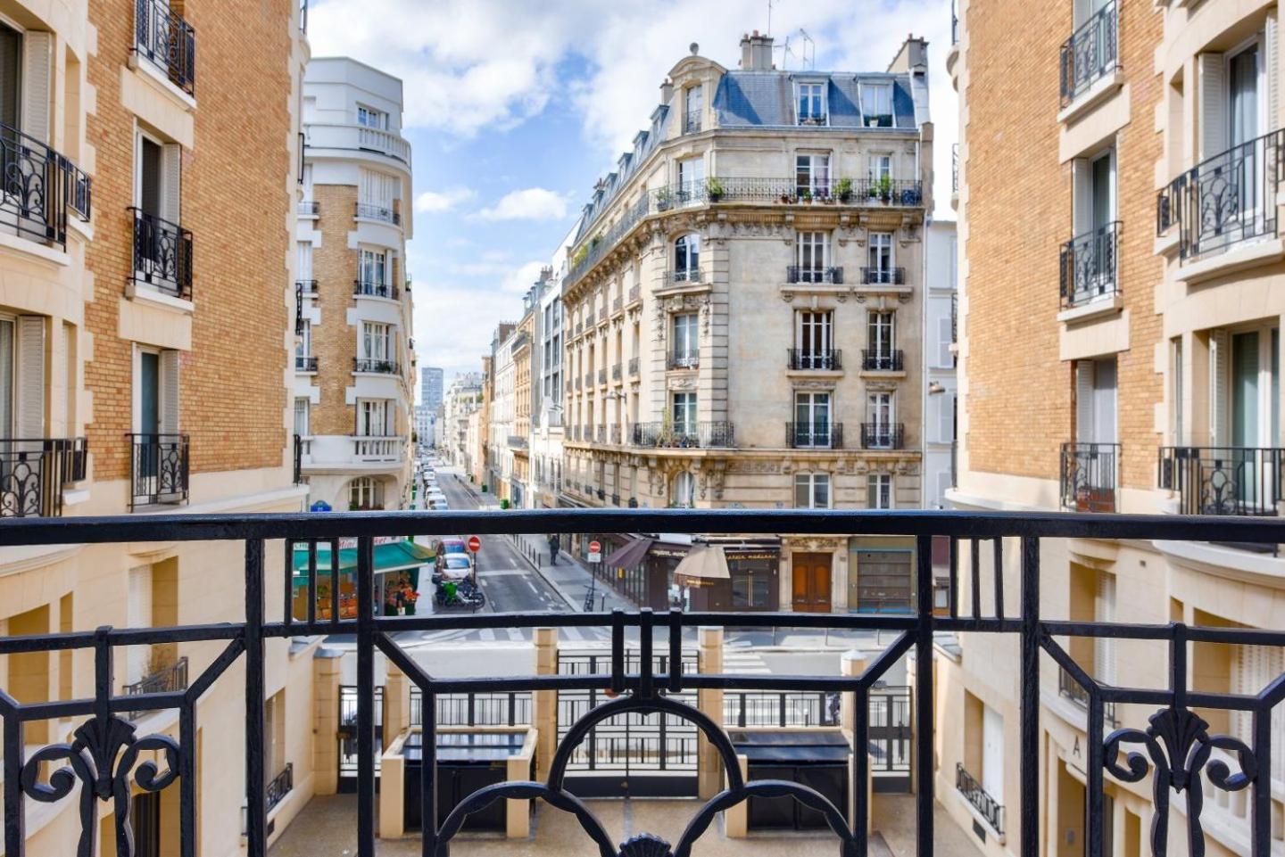 Apartment Charmant T2 A Proximite De La Tour Eiffel