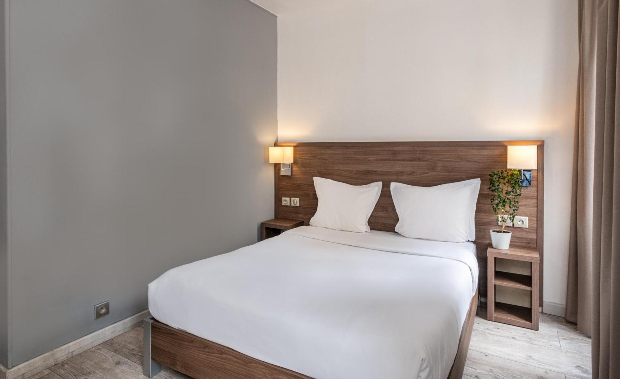 La Perle Montparnasse Hotel