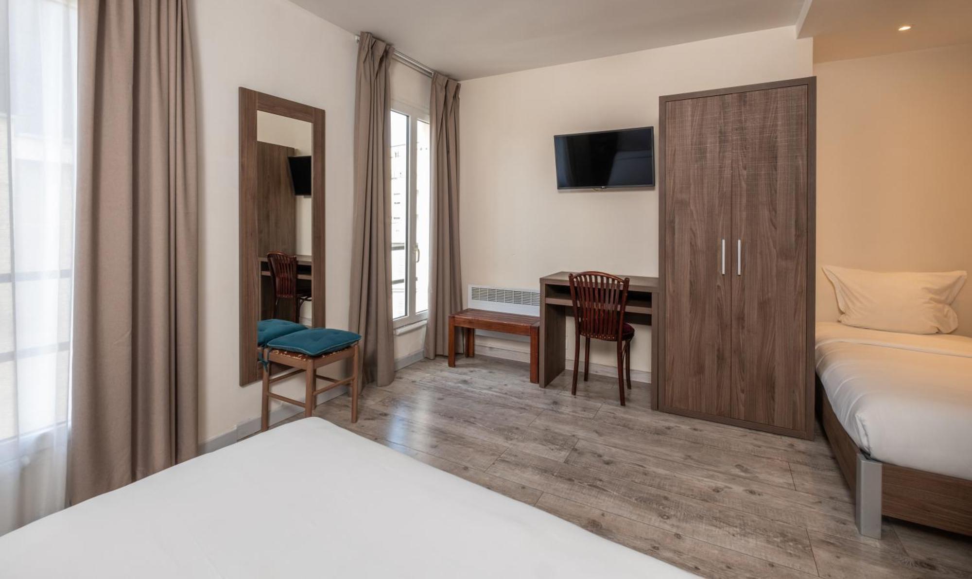 Hotel La Perle Montparnasse 2*