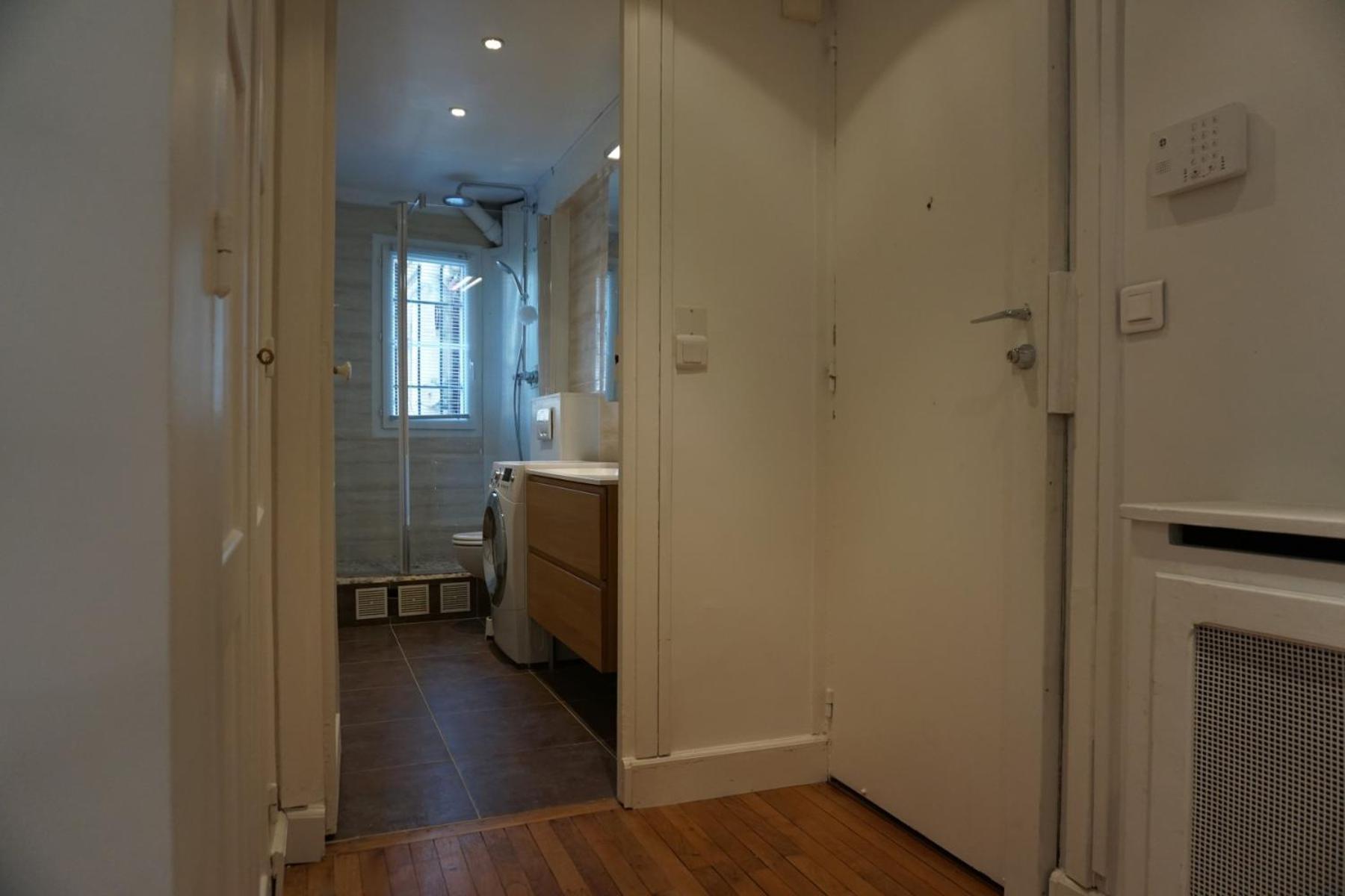 Rue De La Chaussee D'antin - 9