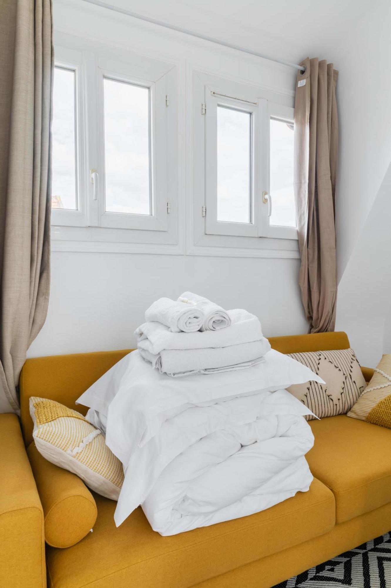 Jolie Studio Loft 35m2 Bien Equipe 4p - 20