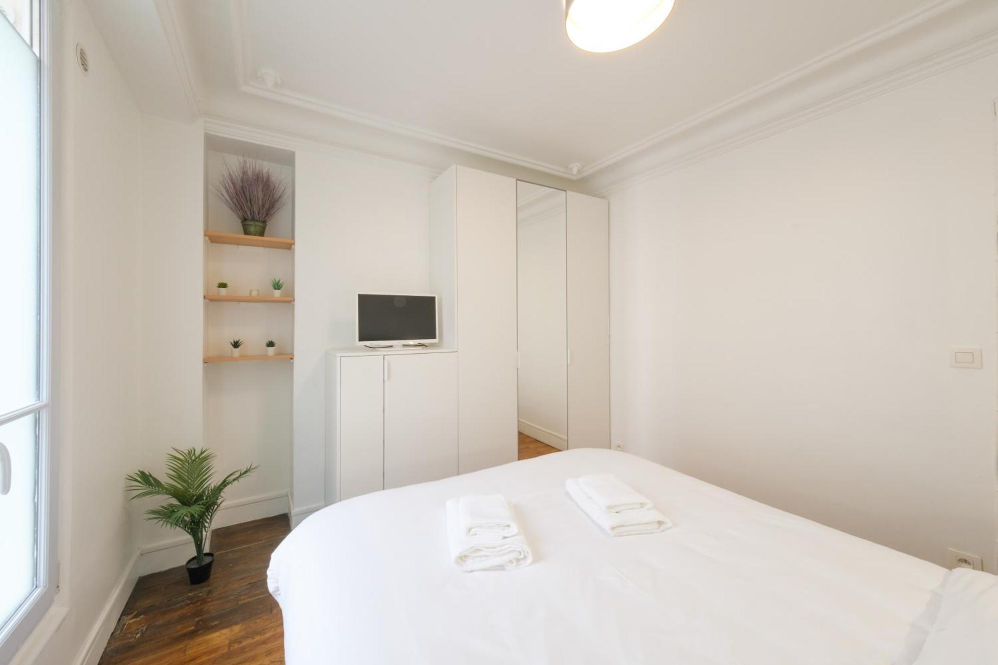 Mgic 4p Montmartre Paris
