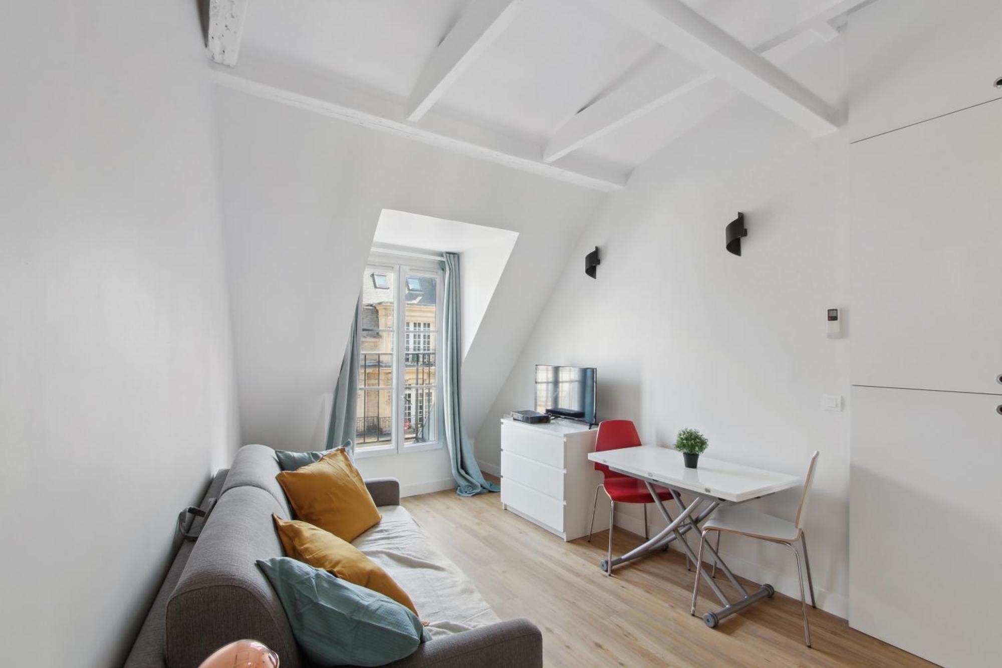 Lovely Studio For 2 People In By Weekome * Parigi