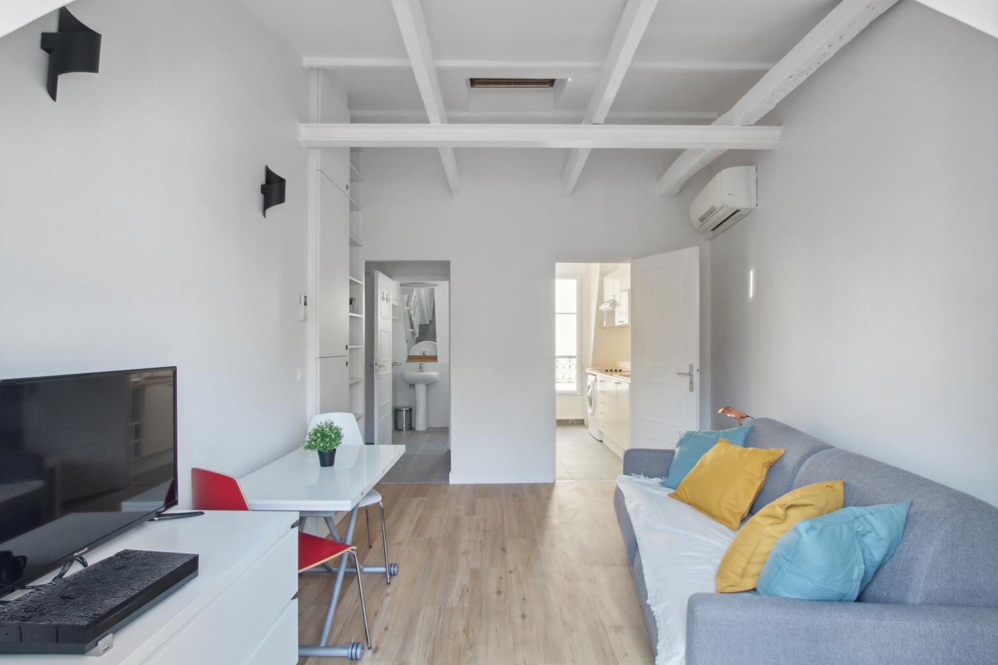 Appartamento Lovely Studio For 2 People In By Weekome *