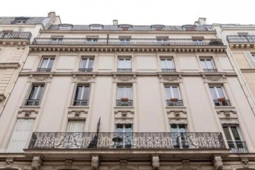 Appartamento De Luxe 1 Tour Eiffel Avec Balcon
