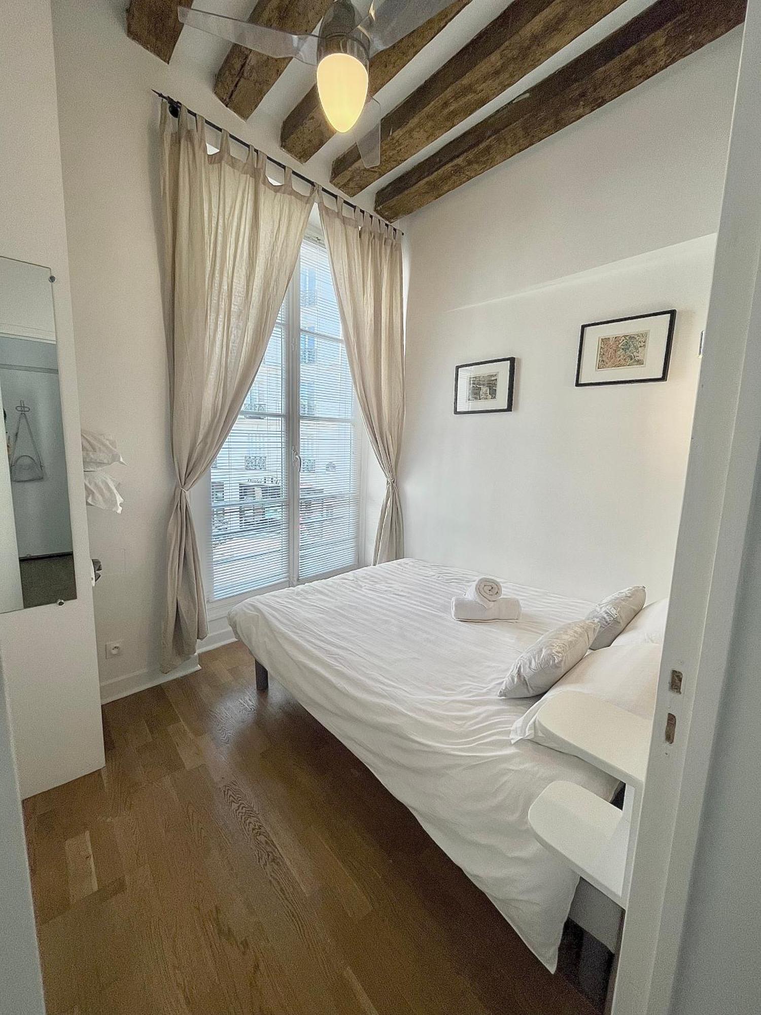 Appartamento Typique Parisien Au Coeur Du Marais Parigi